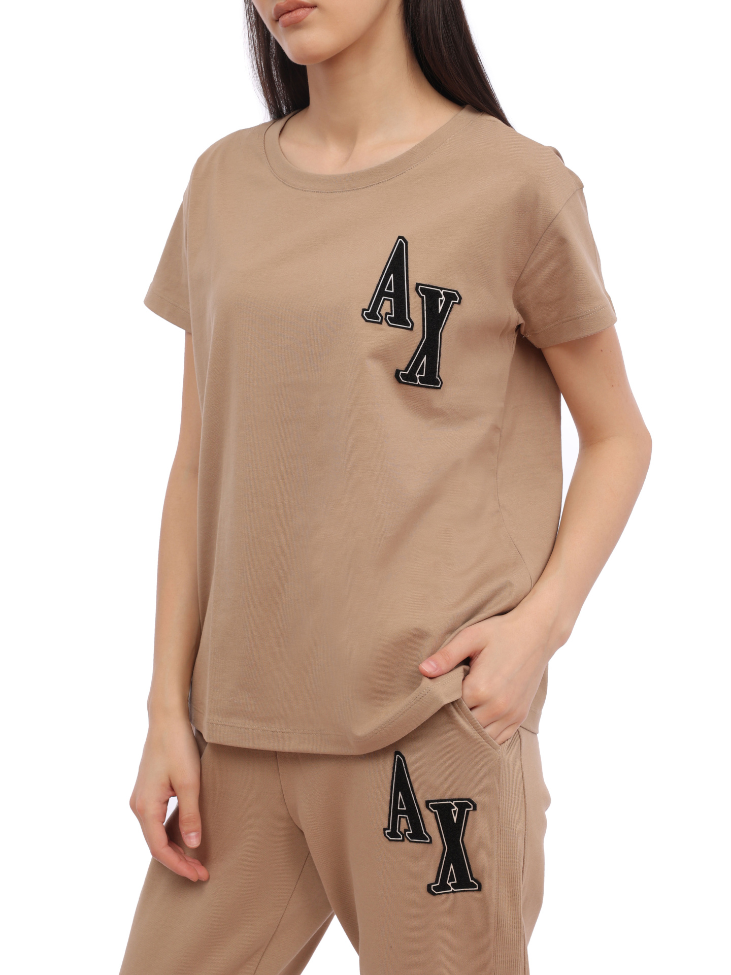 Футболка Armani Exchange 6RYT38 YJ7VZ 0748 бежевая женская из хлопка — купить в интернет-магазине Verdistore