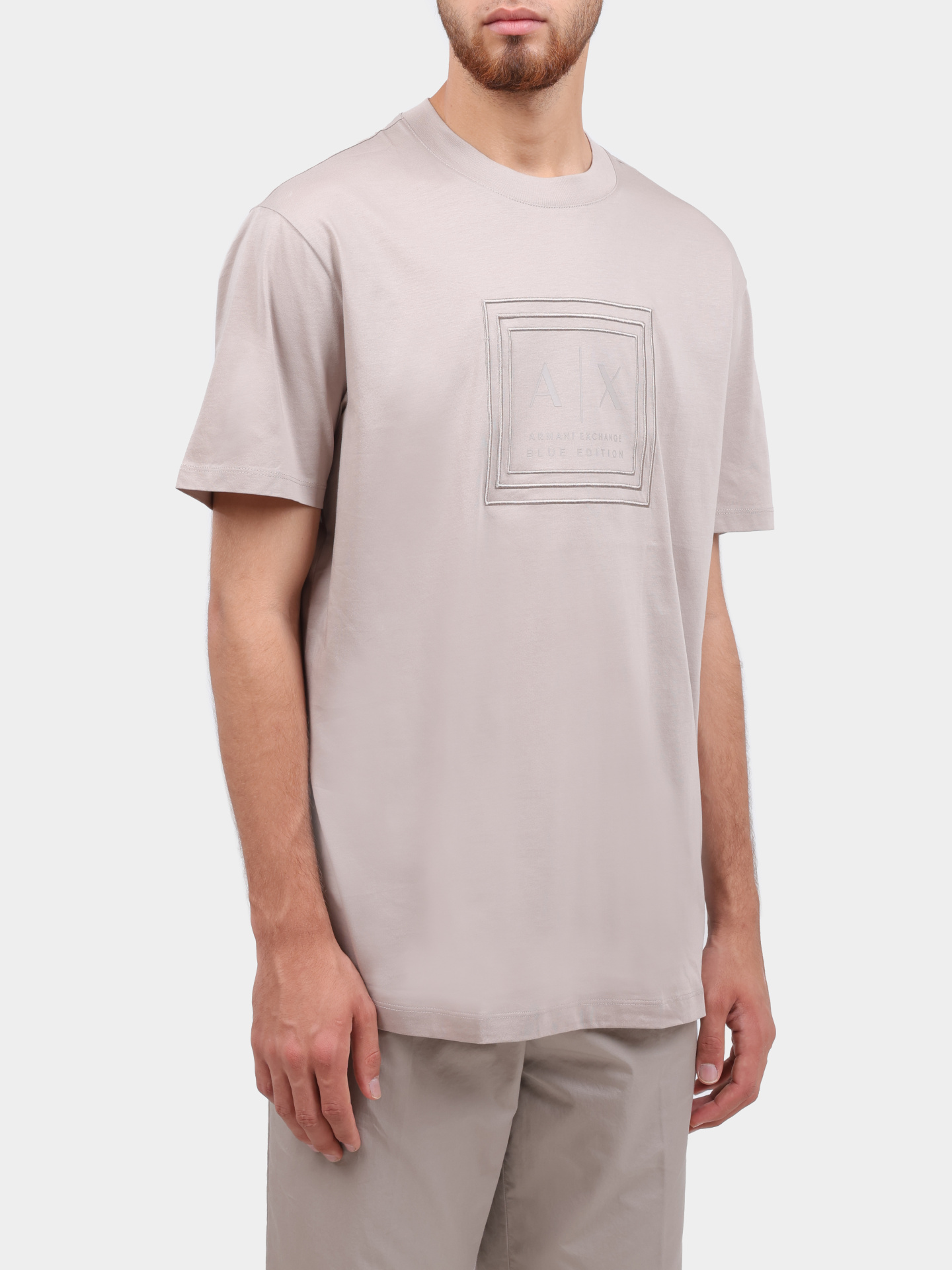 Футболка Armani Exchange XM000358 AF10364 U6154 бежевая мужская с логотипом — купить в интернет-магазине Verdistore