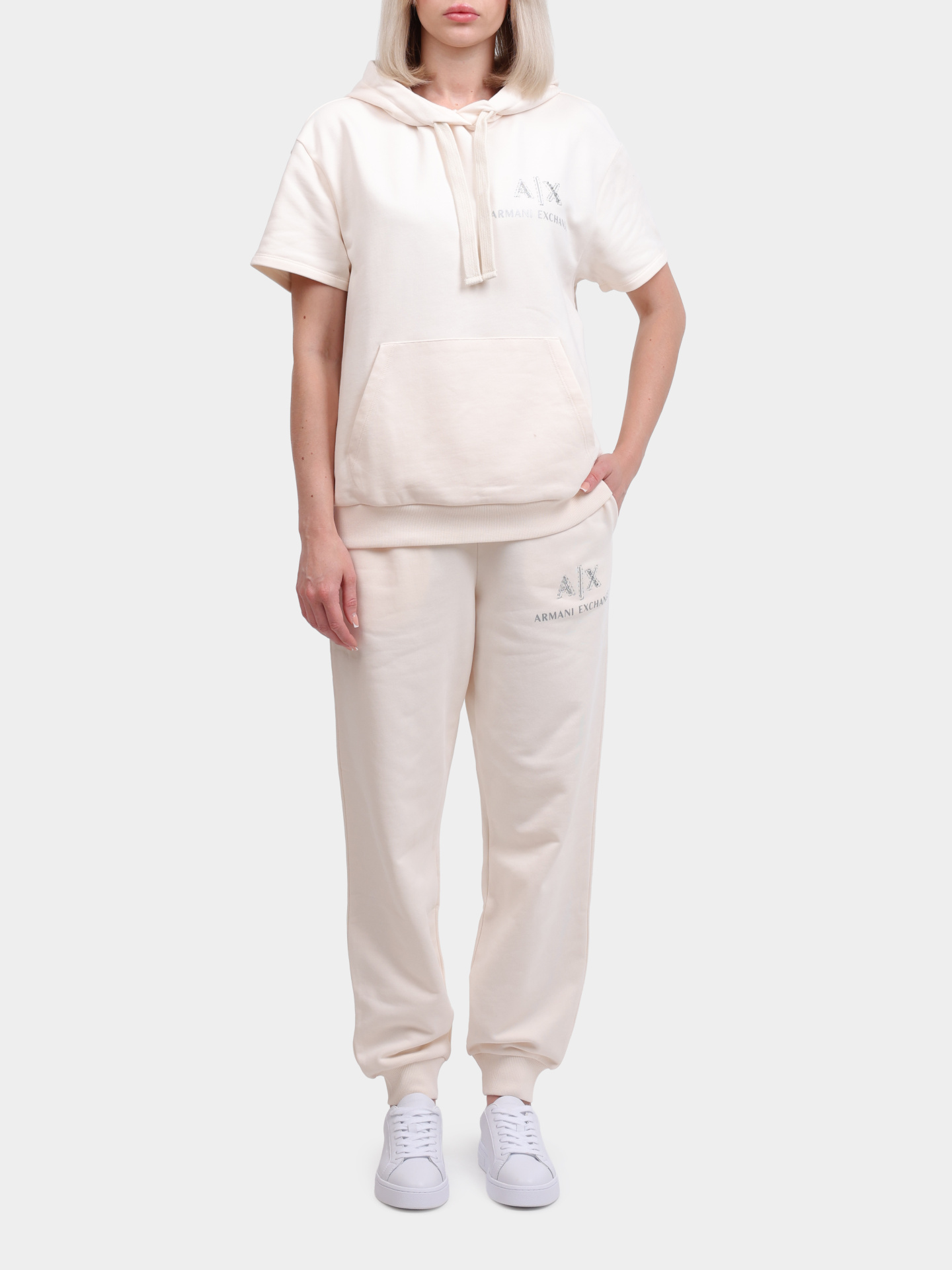 Худи Armani Exchange XW000161 AF11851 U1003 хлопковое женское — купить в интернет-магазине Verdistore