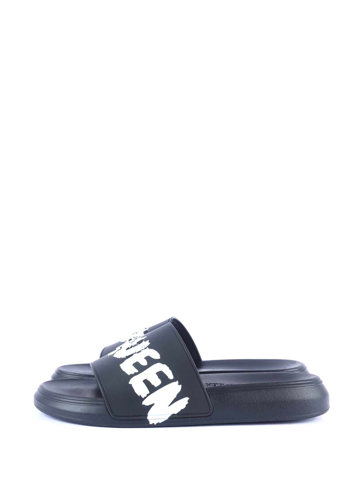 Шлепанцы Alexander McQueen 682490 W4QS3 1070 резиновые мужские черные — купить в интернет-магазине Verdistore