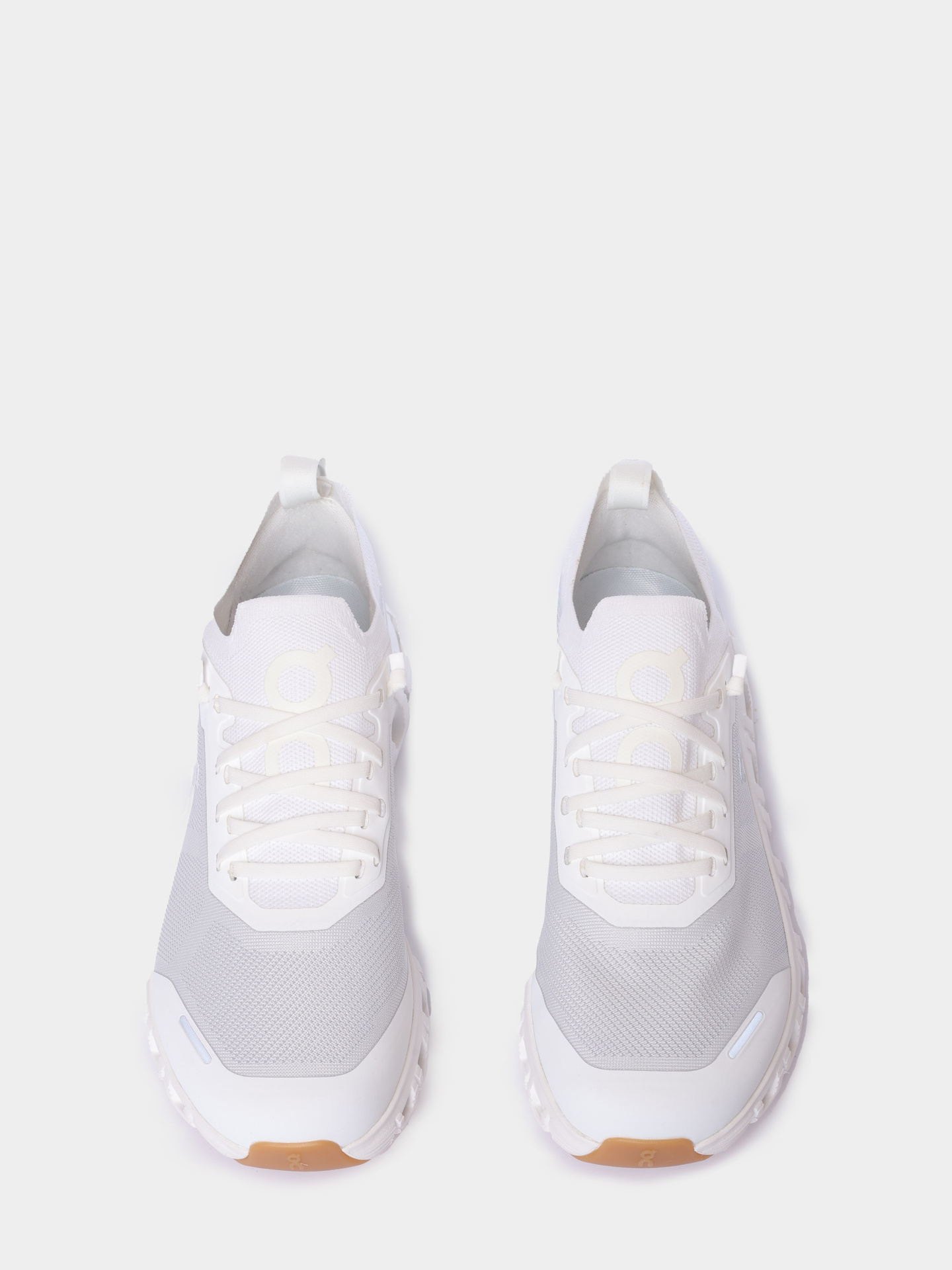 Кроссовки On Running 3MF10041200 Cloud 6 Versa белые мужские на амортизирующей подошве  — купить в интернет-магазине Verdistore