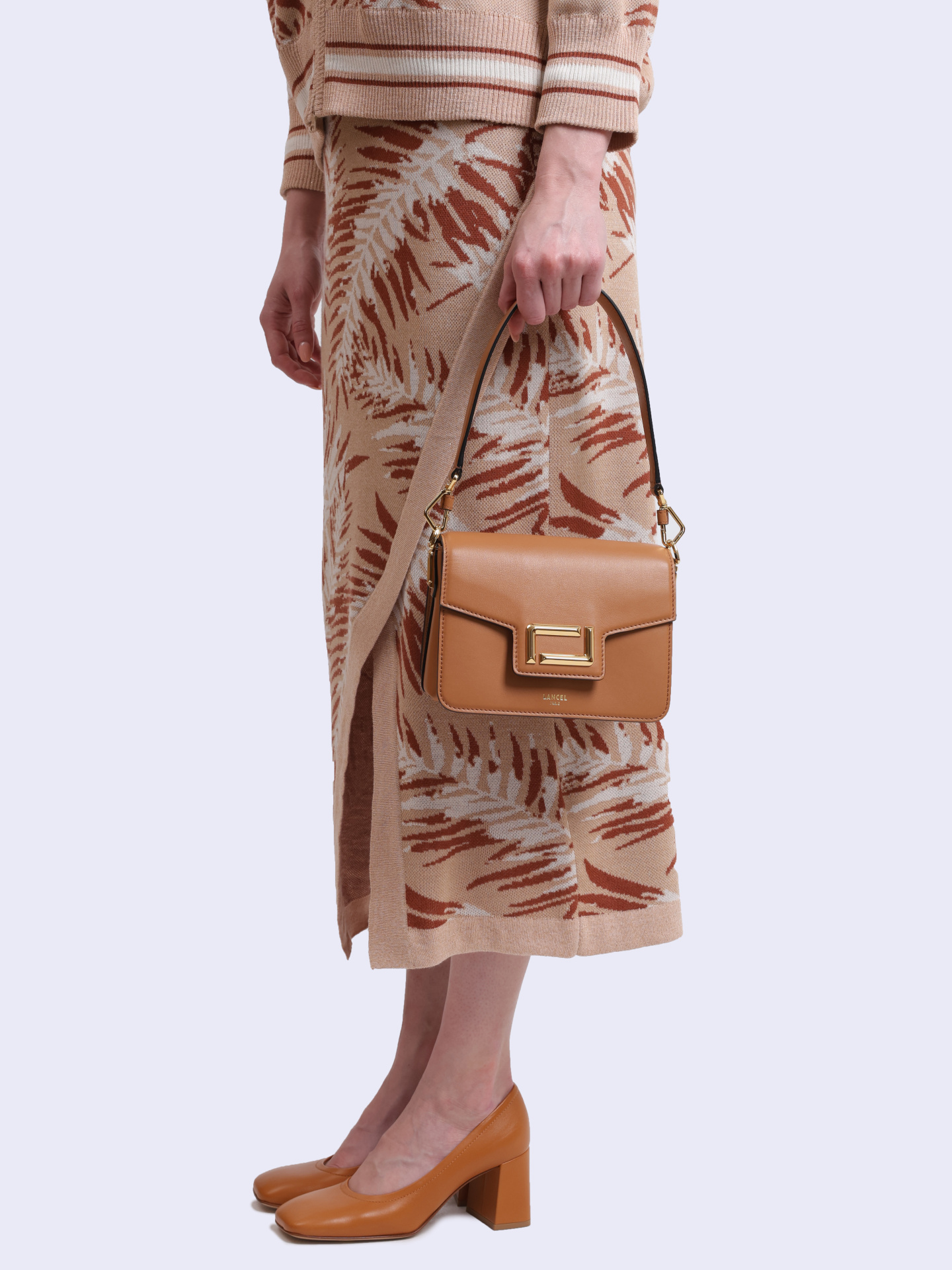 Сумка A13147 20 цвета кэмел — купить в интернет-магазине Verdistore