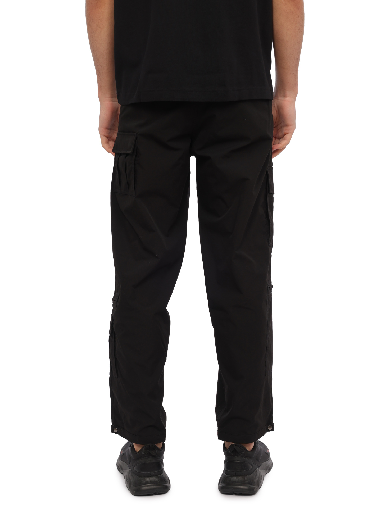 Брюки Boss 50507817 001 черные мужские с накладными карманами — купить в интернет-магазине Verdistore