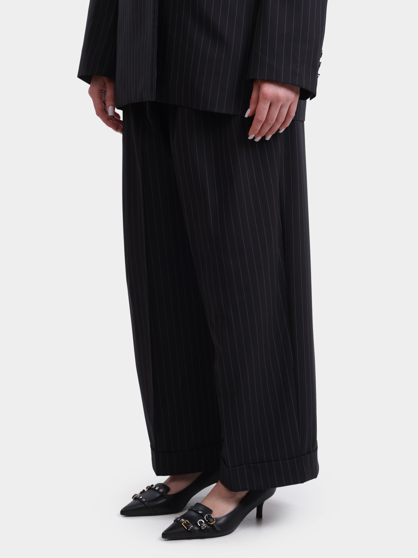 Брюки MEIMEIJ T02 G5891 черные женские в полоску — купить в интернет-магазине Verdistore