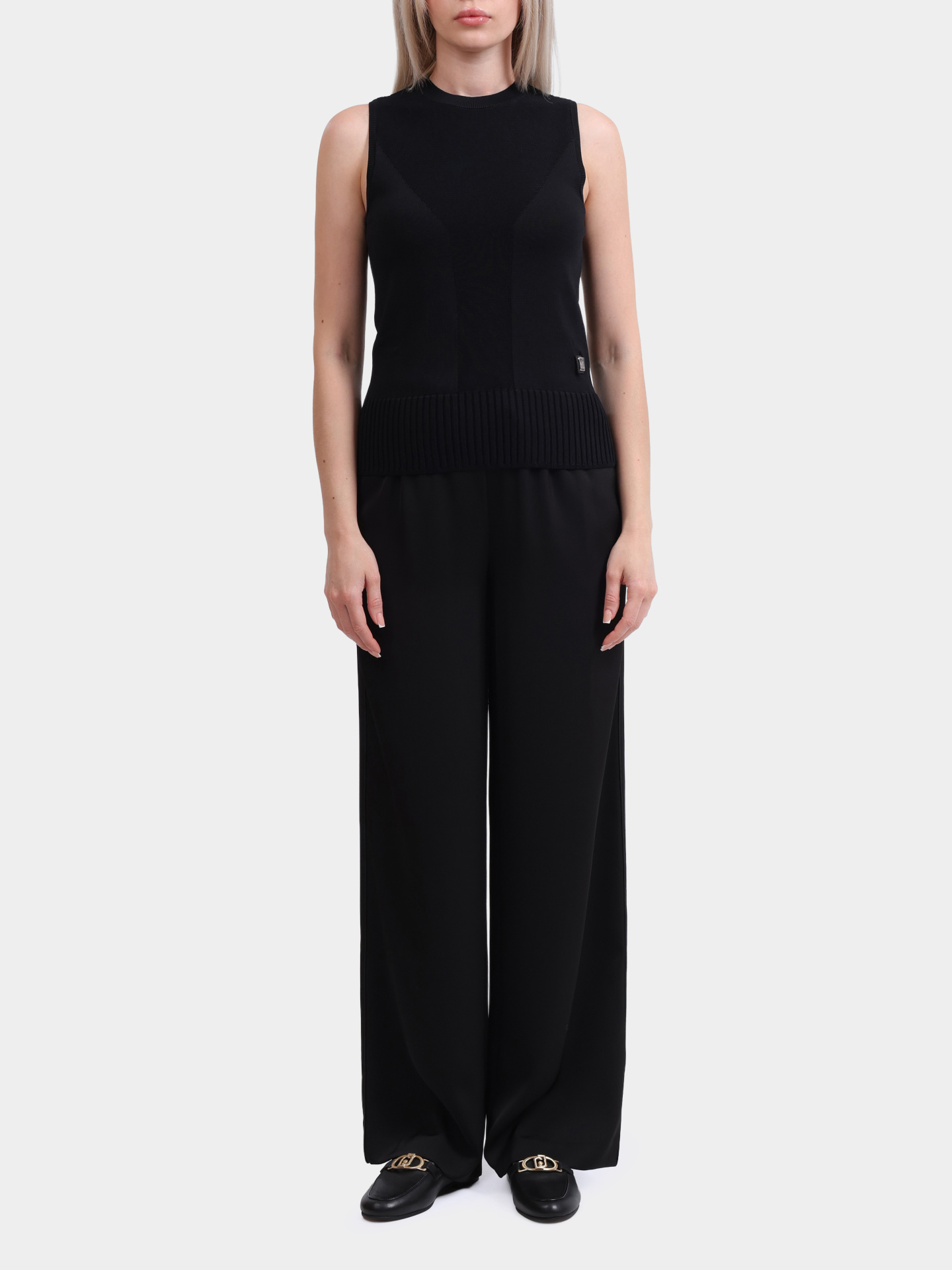 Топ Armani Exchange XW000118 AF10352 UC001 черный женский — купить в интернет-магазине Verdistore