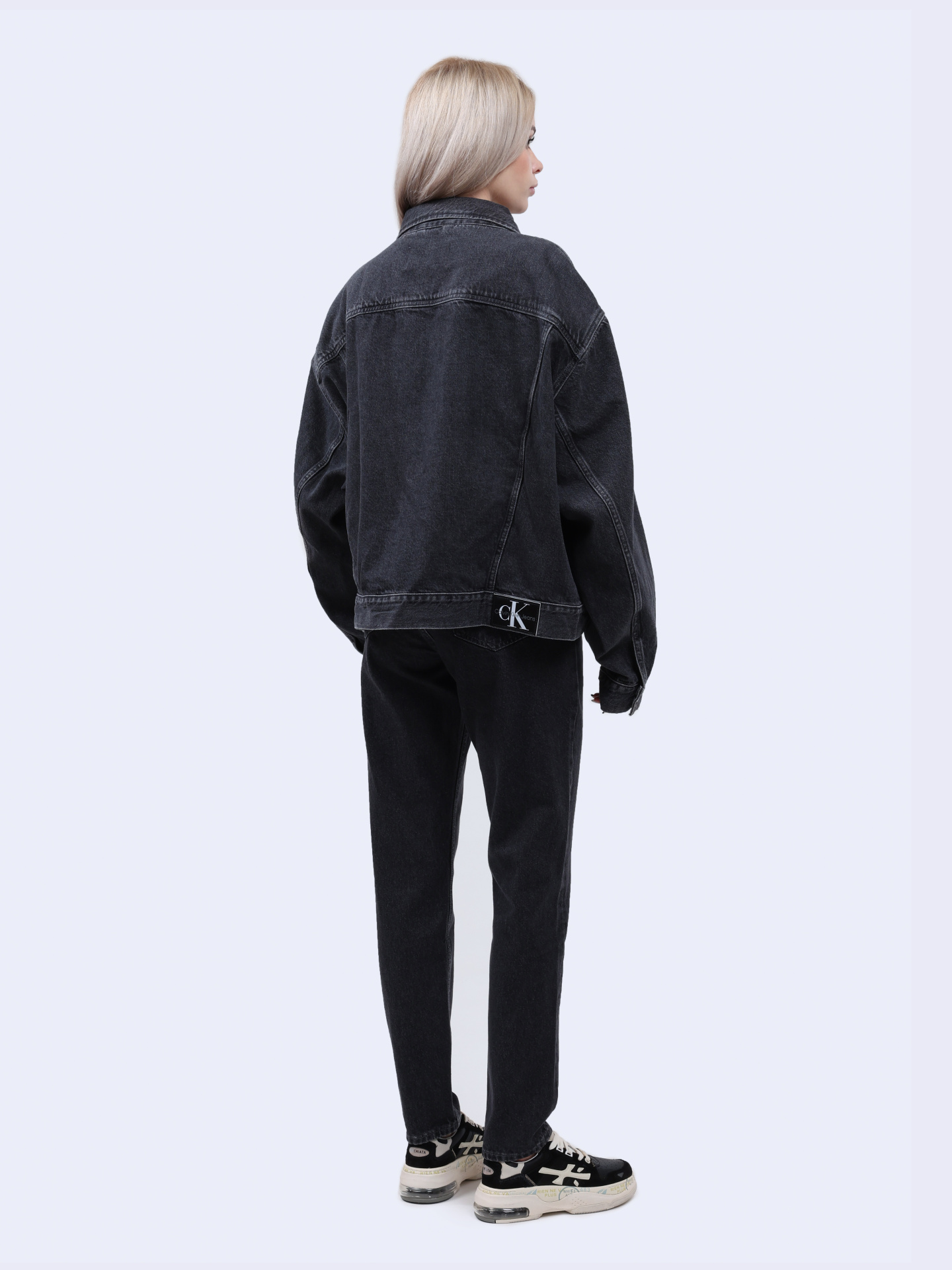 Куртка Calvin Klein Jeans J20J223711 1BZ джинсовая женская — купить в интернет-магазине Verdistore