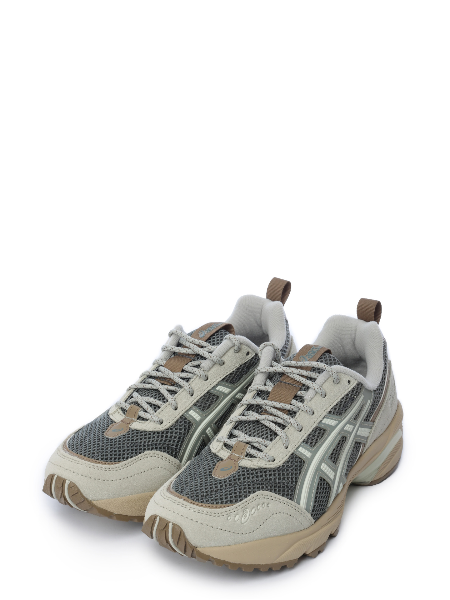 Кроссовки Asics 1203A382 021 комбинированные женские с сетчатыми вставками — купить в интернет-магазине Verdistore