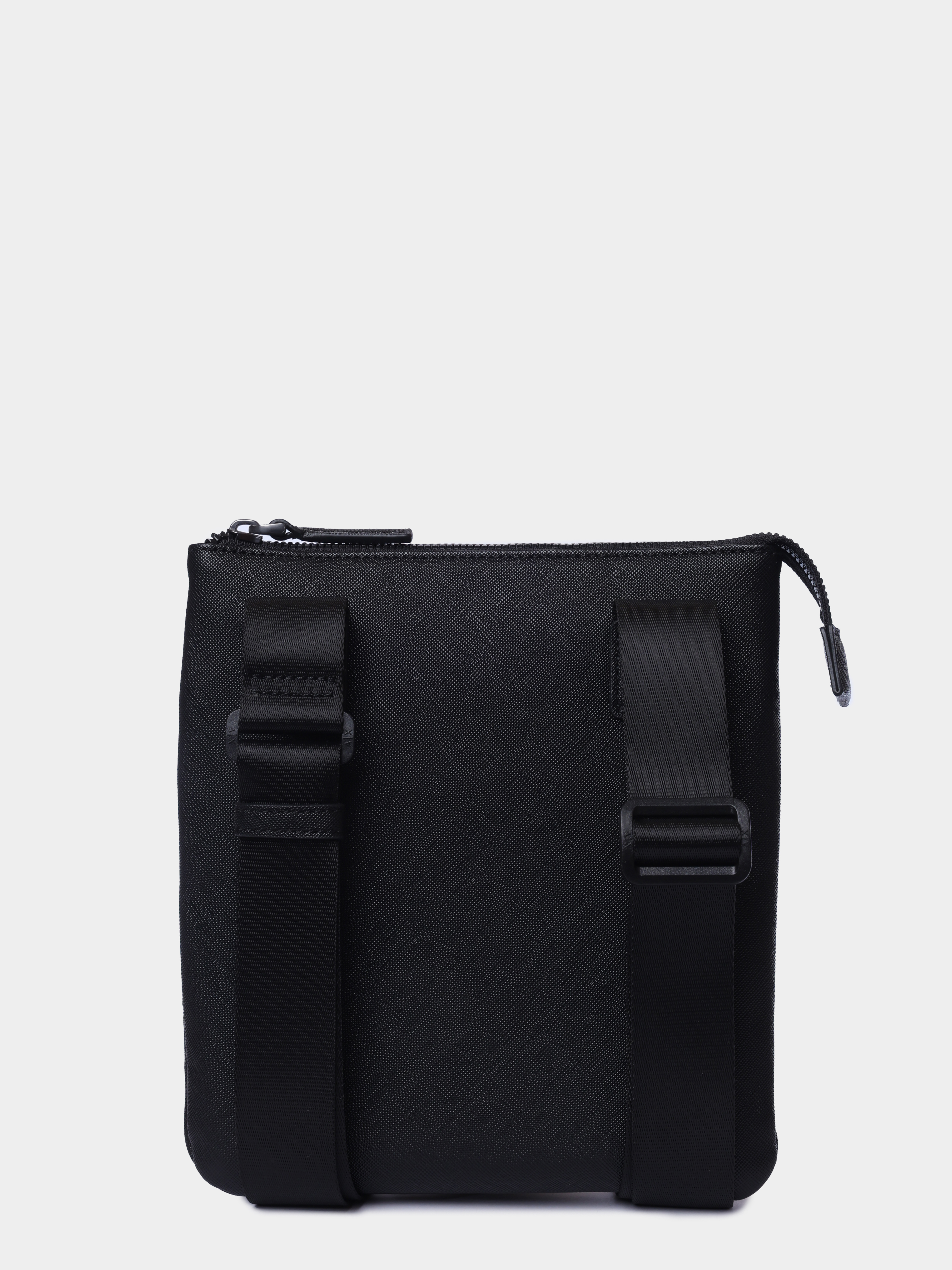 Cумка Armani Exchange XM003575 AF26659 MC043 черная мужская — купить в интернет-магазине Verdistore