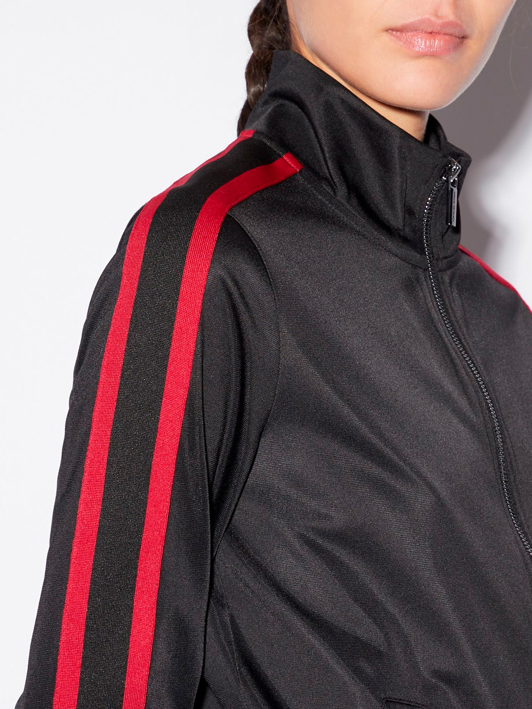 Мастерка Armani Exchange 3GYM77 1200 черная женская с контрастными полосками — купить в интернет-магазине Verdistore