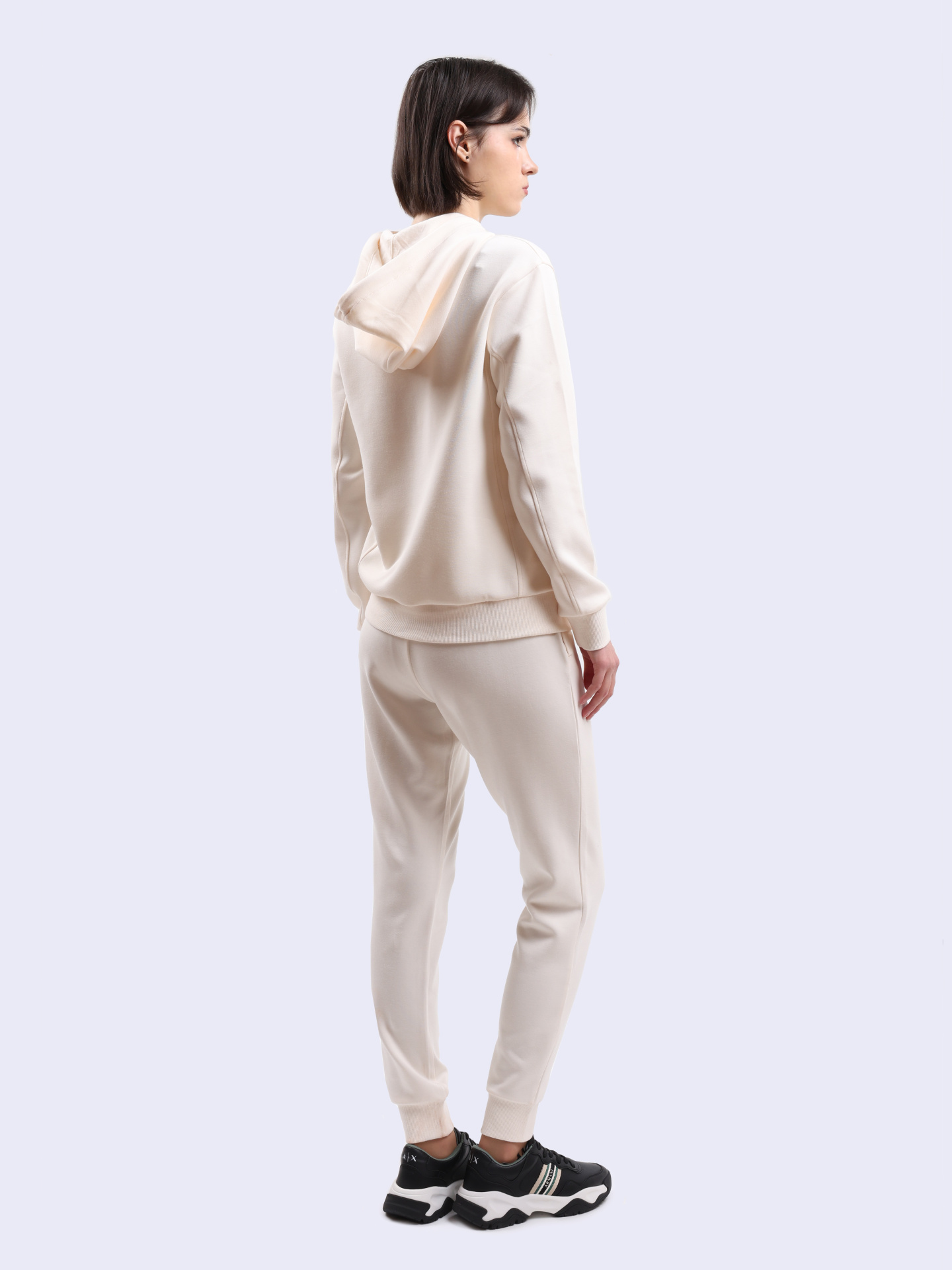 картинка Брюки спортивные Armani Exchange 6DYP79 YJEGZ 1130 молочные женские от магазина Verdistore