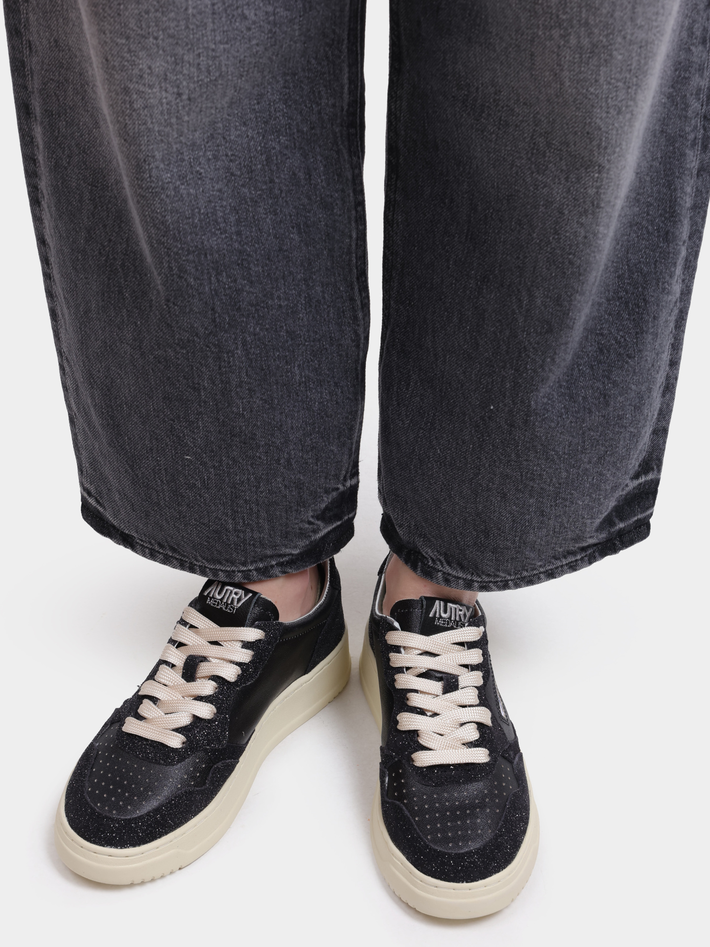 Кеды Autry AULW - TA06 кожаные женские — купить в интернет-магазине Verdistore