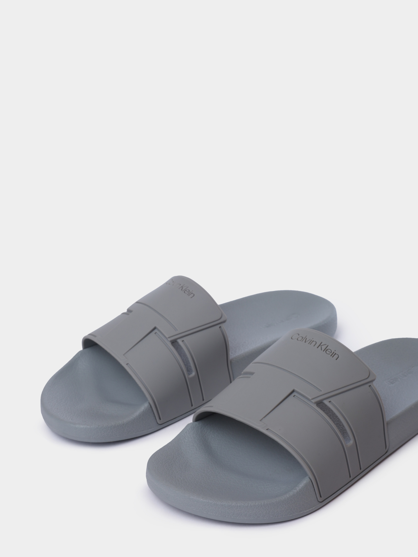 Шлепанцы Calvin Klein HM0HM01752 PDQ серые мужские — купить в интернет-магазине Verdistore