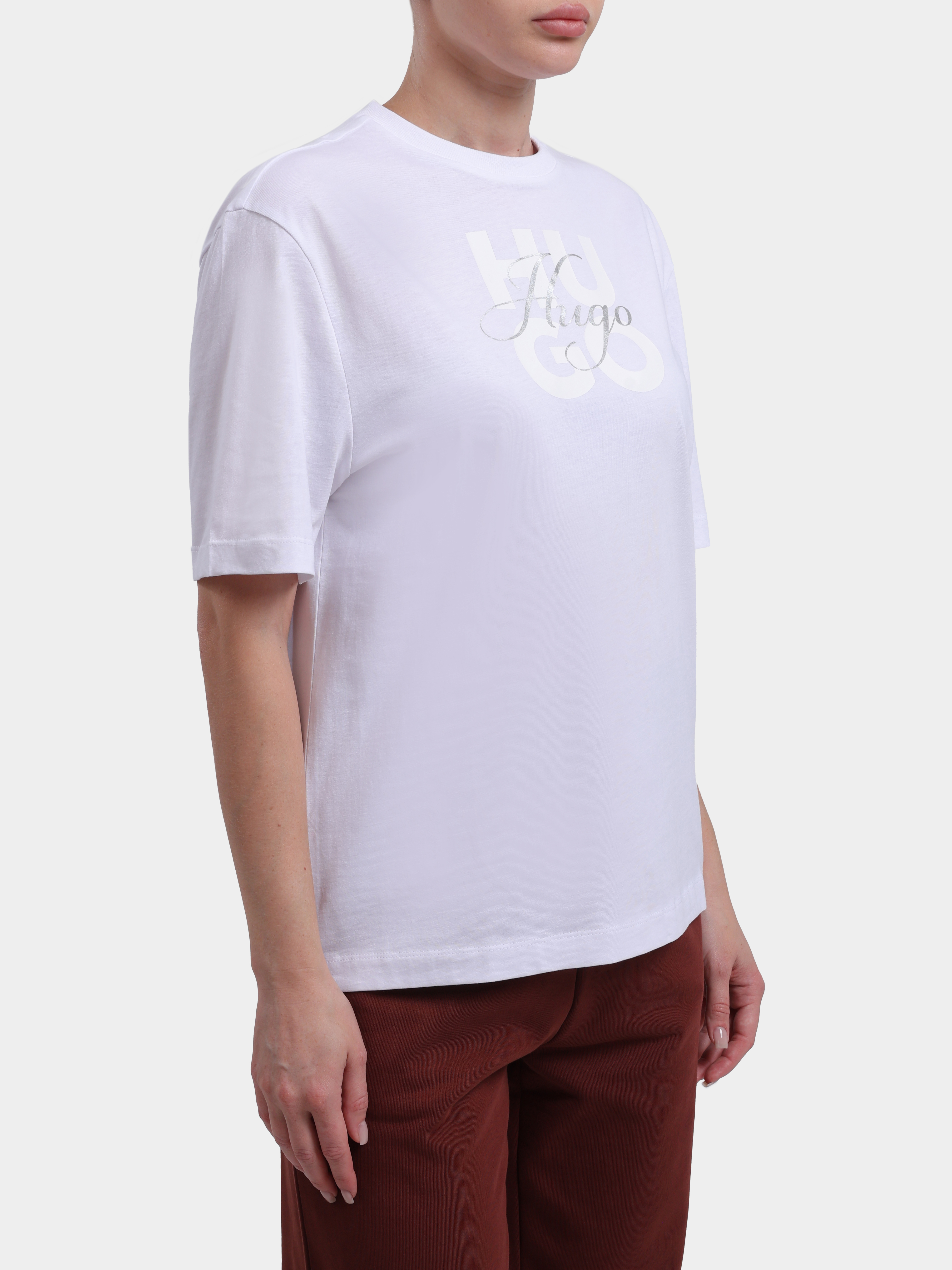 Футболка HUGO RED Dashire_5 10279019 01 50566678 100 белая женская с крупным логотипом — купить в интернет-магазине Verdistore