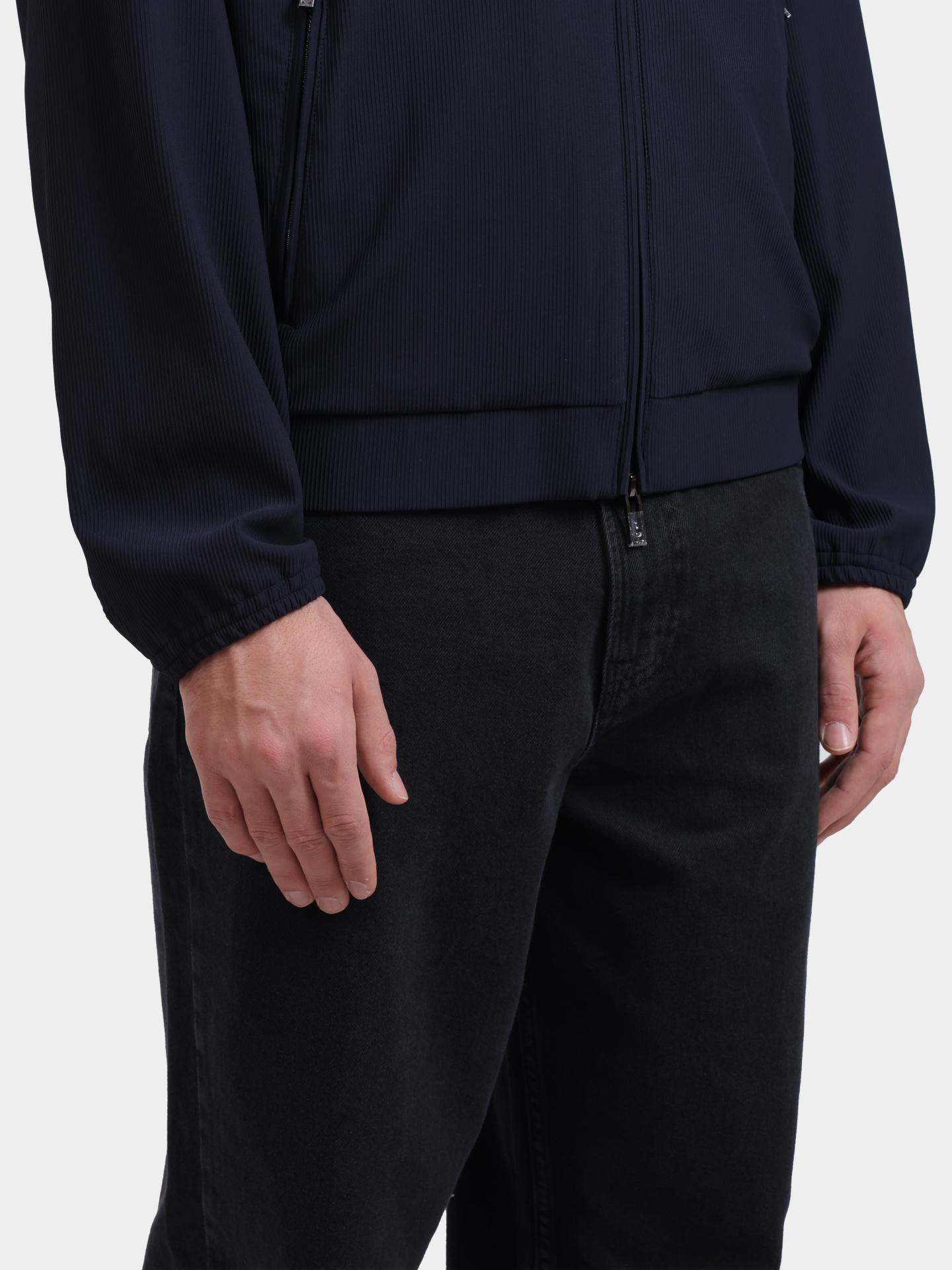 Мастерка Emporio Armani EM001364 AF14076 UB118 темно-синяя мужская — купить в интернет-магазине Verdistore