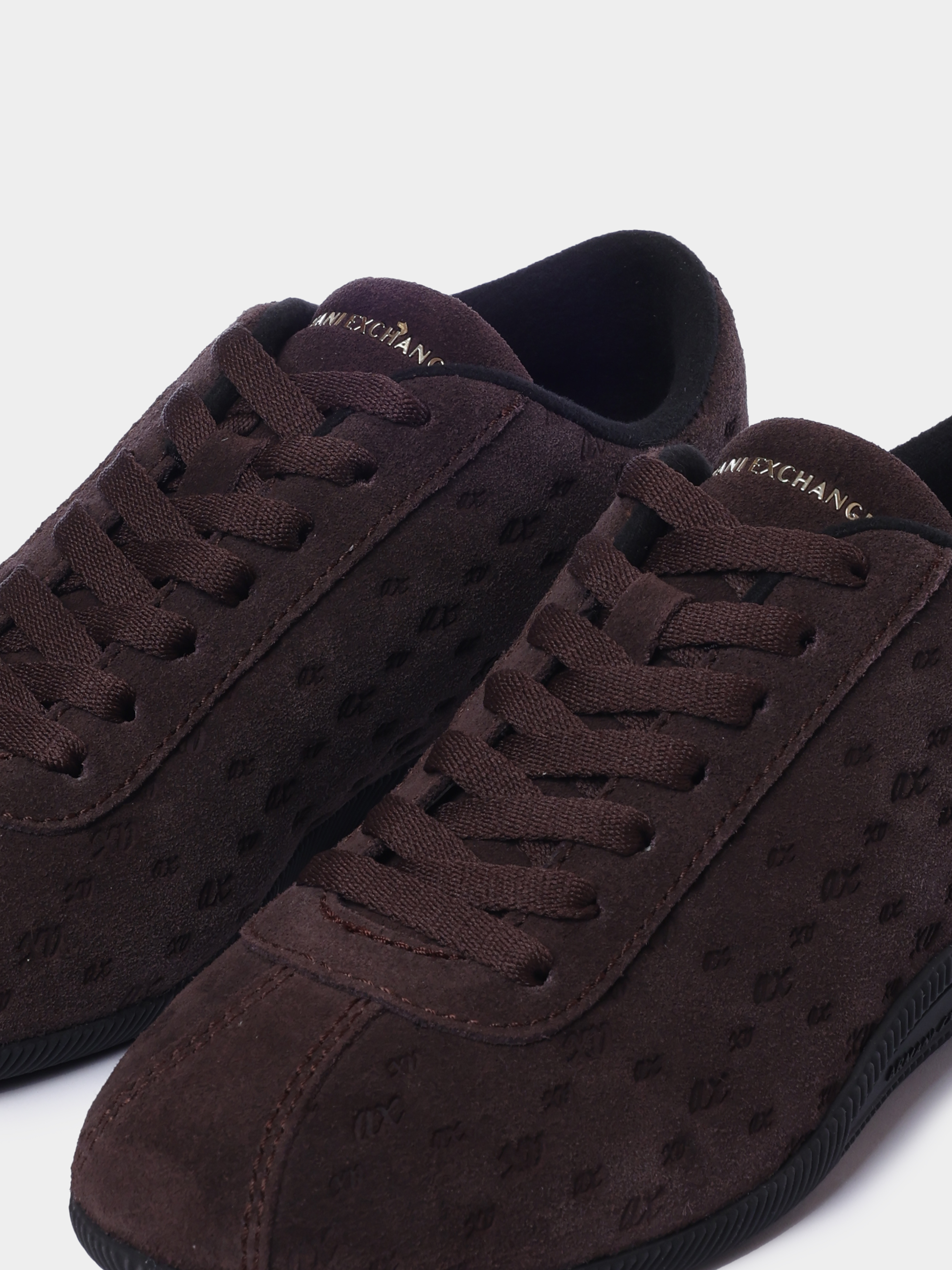 Кроссовки Armani Exchange XW003118 AF17465 U6032 коричневые женские — купить в интернет-магазине Verdistore
