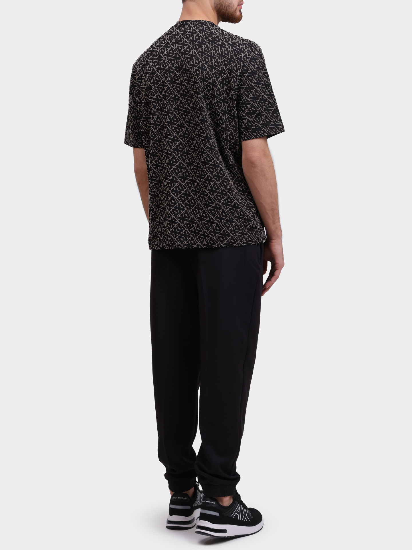 Джоггеры Armani Exchange XM001875 AF18883 UC001 черные мужские — купить в интернет-магазине Verdistore