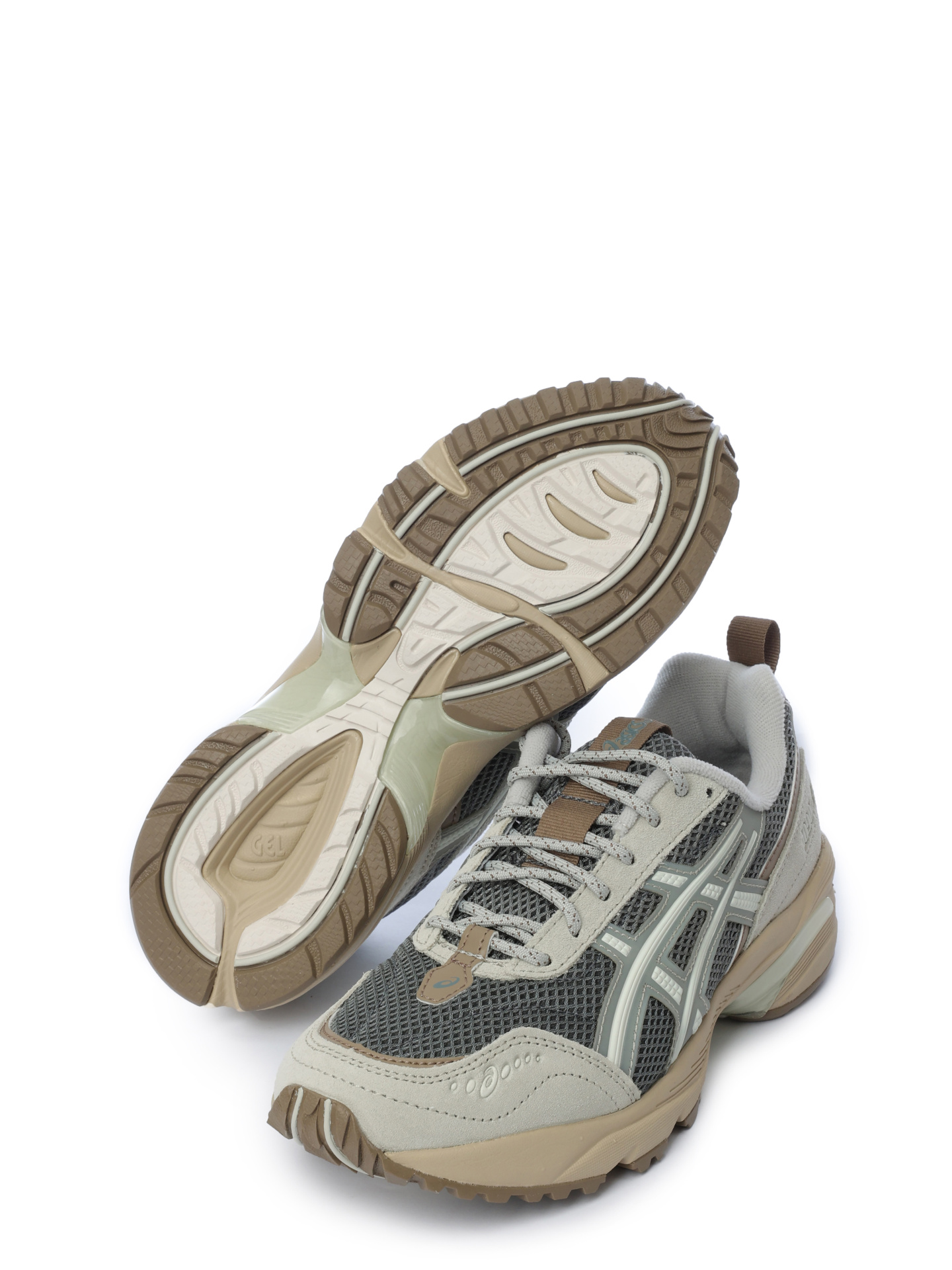 Кроссовки Asics 1203A382 021 комбинированные женские с сетчатыми вставками — купить в интернет-магазине Verdistore