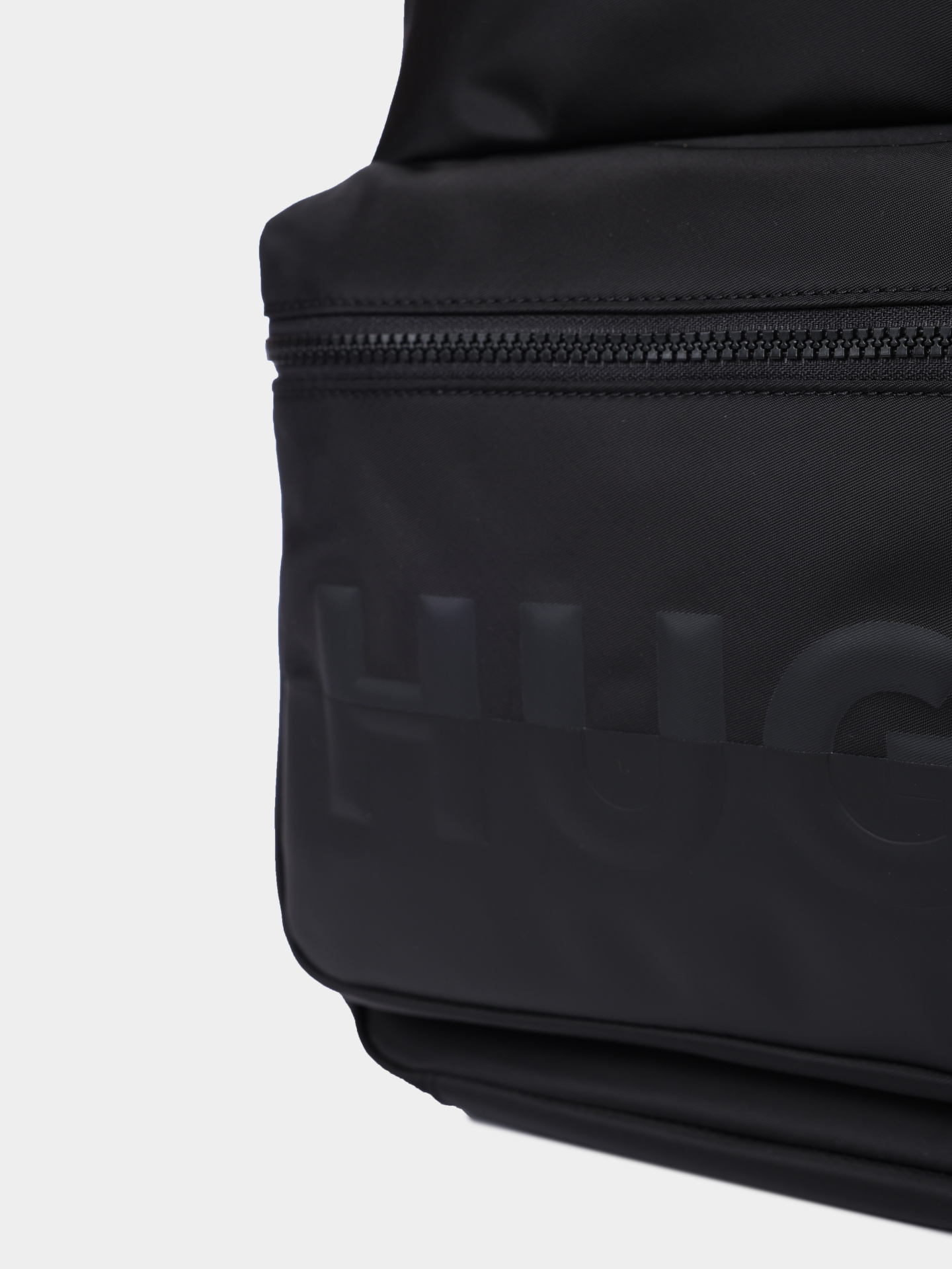 Рюкзак Hugo 50547114 001 черный мужской с логотипом — купить в интернет-магазине Verdistore