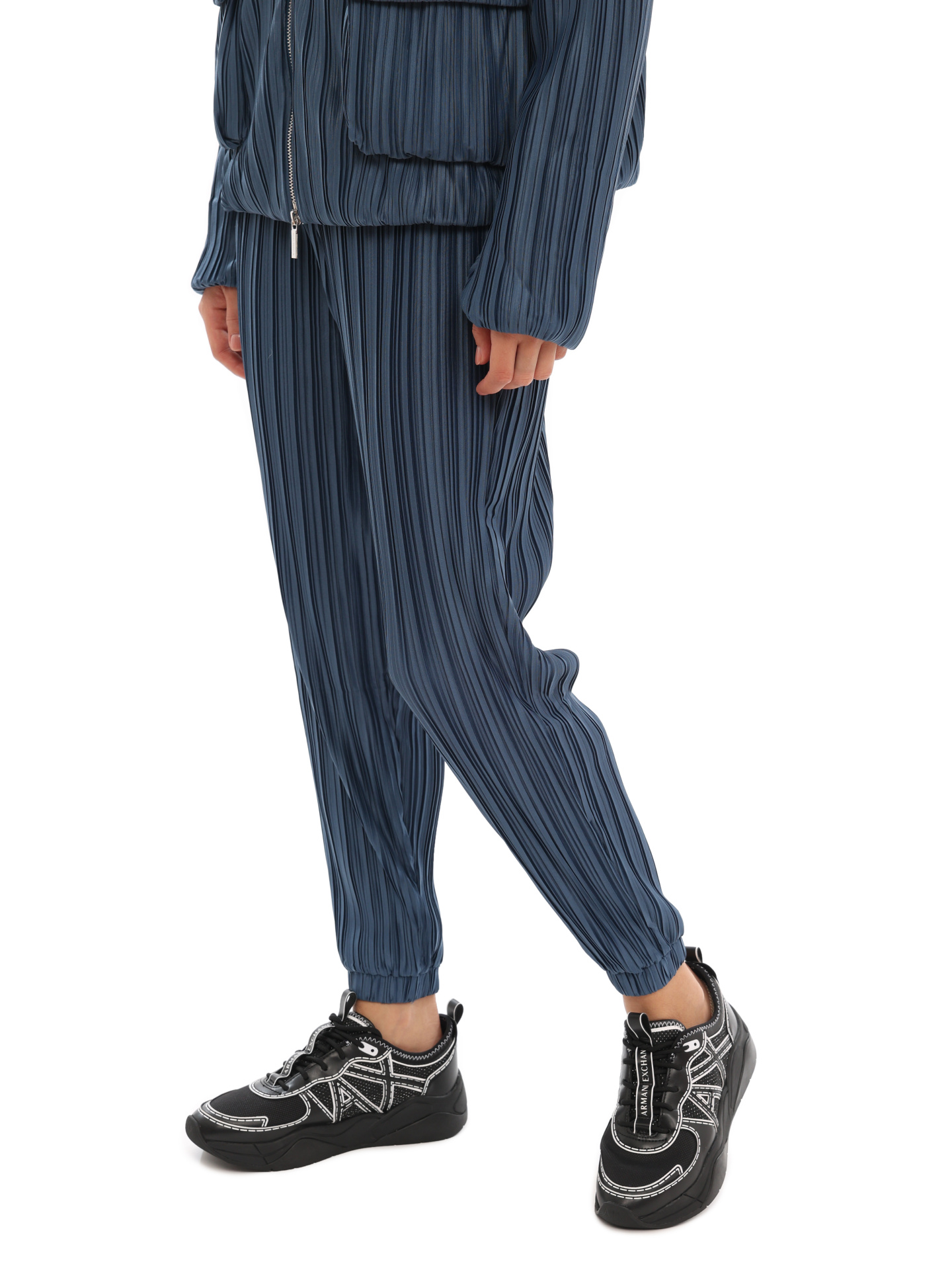Брюки Armani Exchange 3LYP82 YJ3UZ 15BM синие женские плиссированные  — купить в интернет-магазине Verdistore