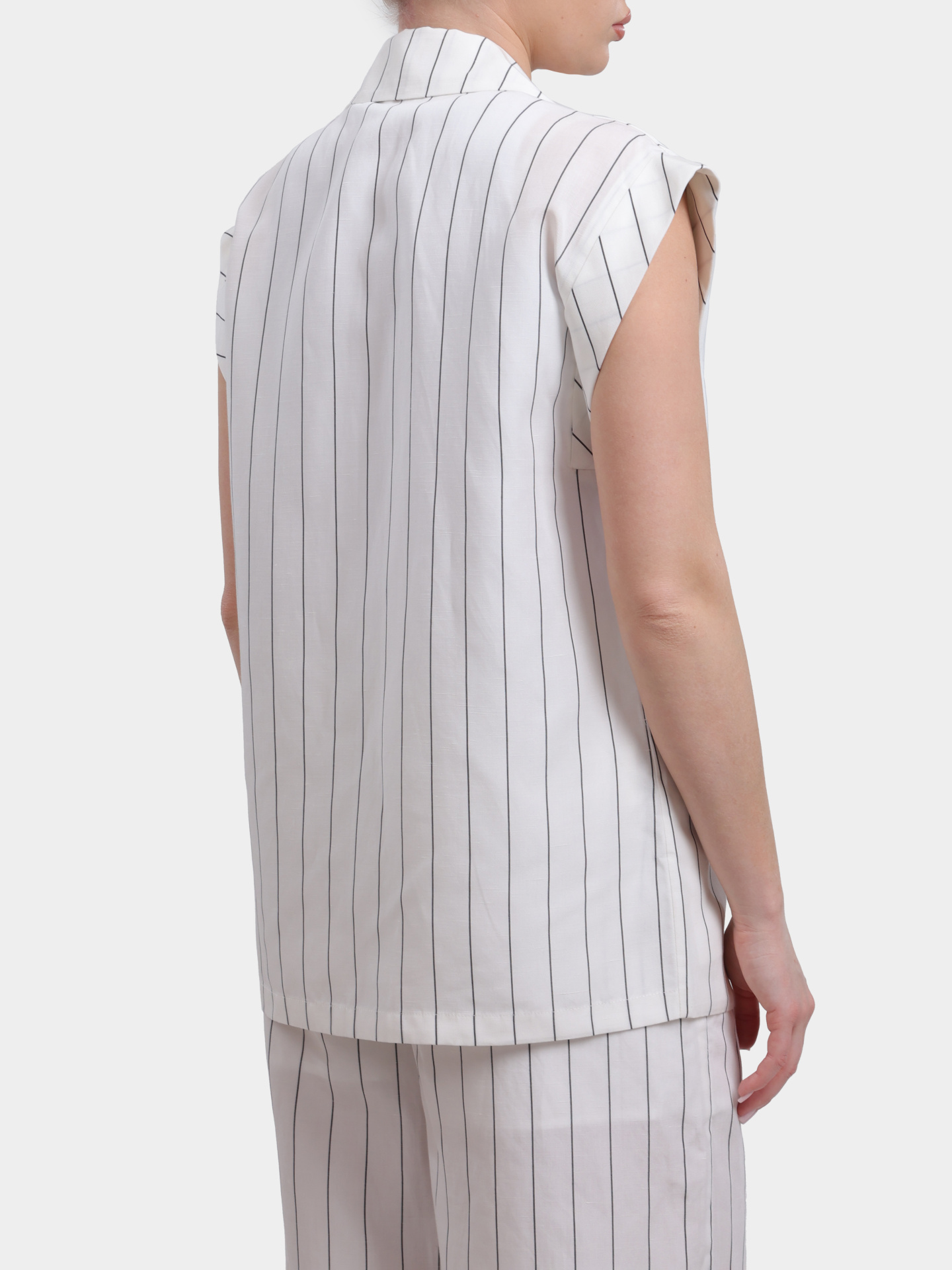 Жилет Liu-Jo WHITE LABEL WA6369 T4818 03Q45 белый женский с принтом полос  — купить в интернет-магазине Verdistore