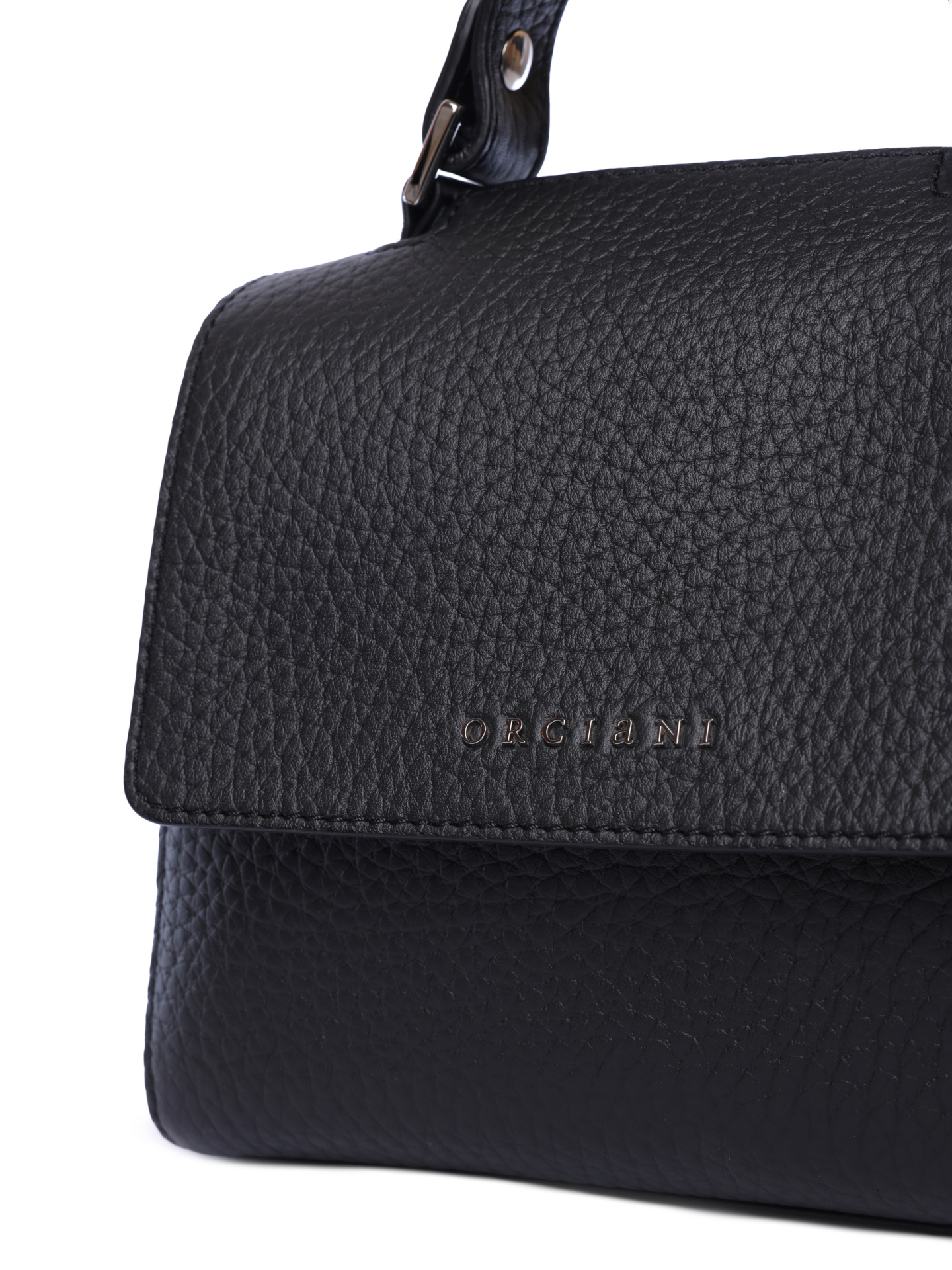 Сумка B02019 Sveva XS soft nero кожаная из телячьей кожи — купить в интернет-магазине Verdistore