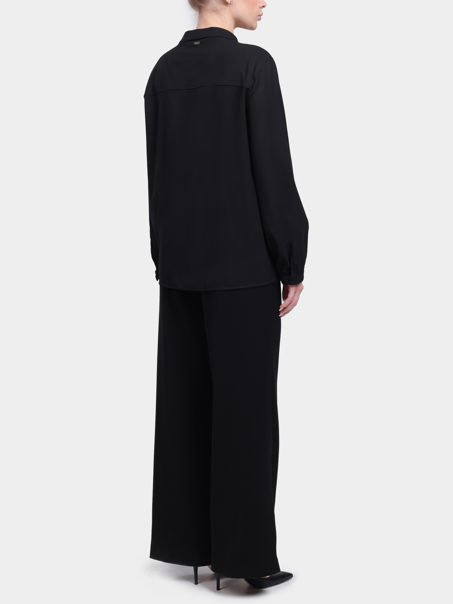 Брюки Herno PT000176D 12755 9300 черные женские — купить в интернет-магазине Verdistore