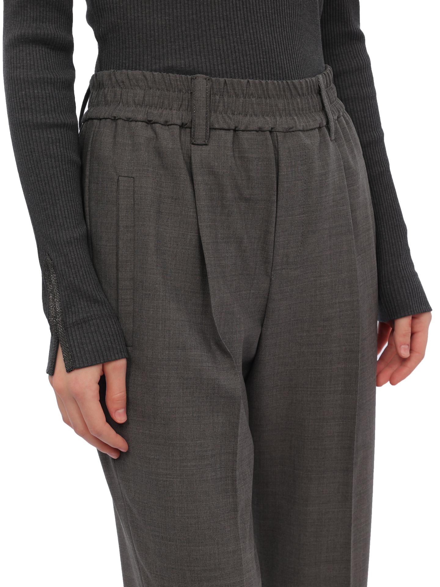 Брюки Brunello Cucinelli M0W07B1031 C010 серые женские из шерсти — купить в интернет-магазине Verdistore
