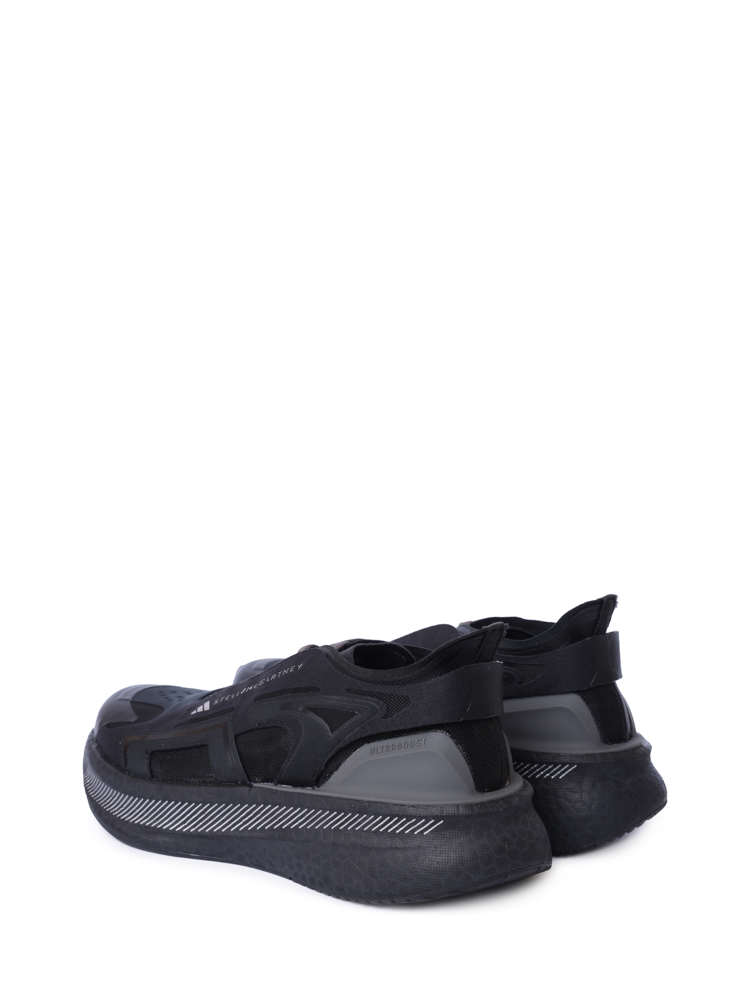 Кроссовки Adidas by Stella McCartney IE8771 черные женские — купить в интернет-магазине Verdistore