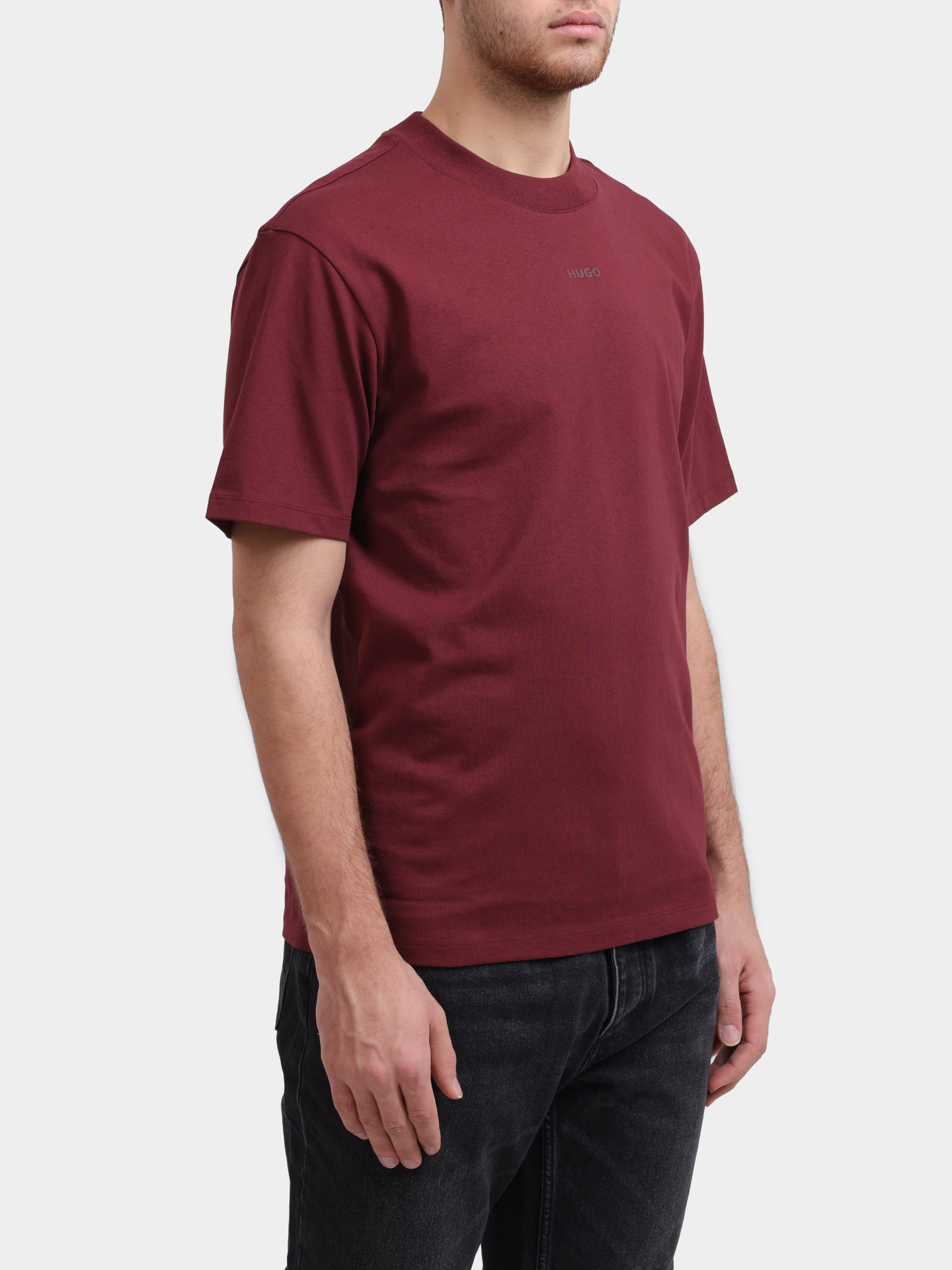 Футболка Hugo Dapolino 10248326 мужская с логотипом — купить в интернет-магазине Verdistore