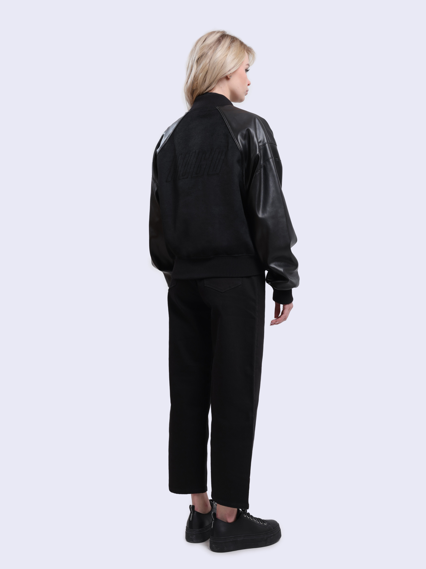 Бомбер Hugo 50529951 001 черный женский — купить в интернет-магазине Verdistore