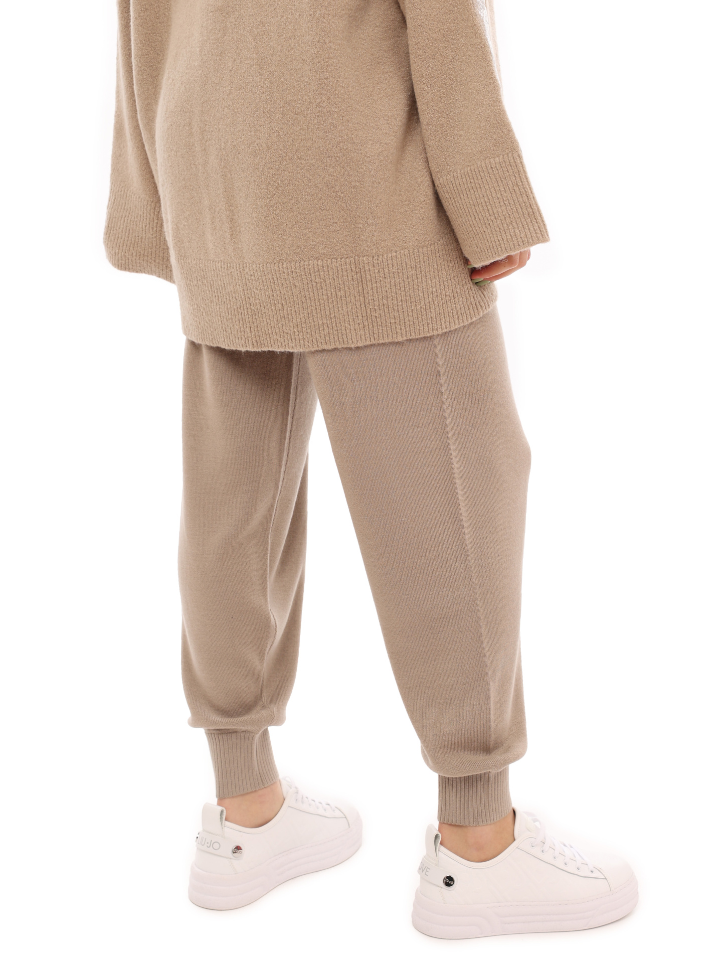 Брюки Armani Exchange 6LYP1G YME3Z 1768 бежевые женские из шерсти — купить в интернет-магазине Verdistore