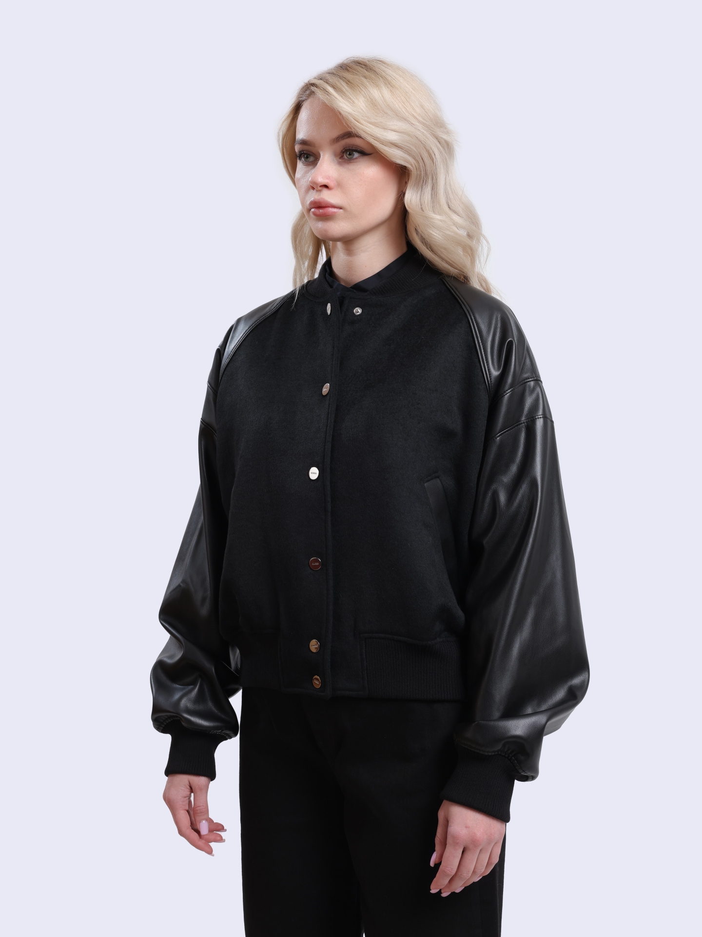 Бомбер Hugo 50529951 001 черный женский — купить в интернет-магазине Verdistore