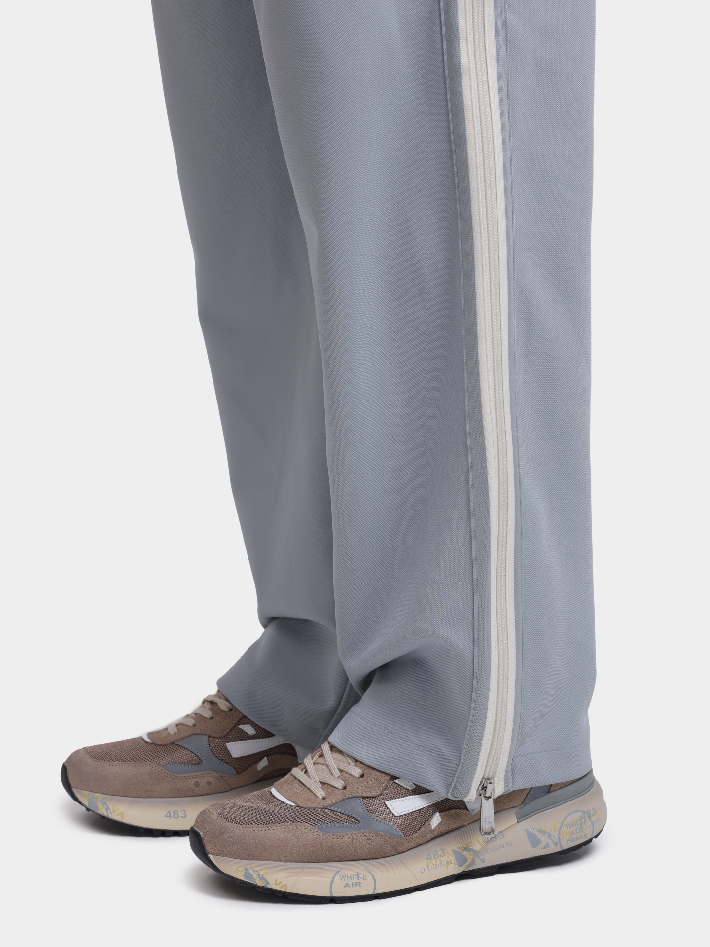 Брюки спортивные Calvin Klein Jeans LV04RC233G CI1 мужские с молниями по бокам — купить в интернет-магазине Verdistore