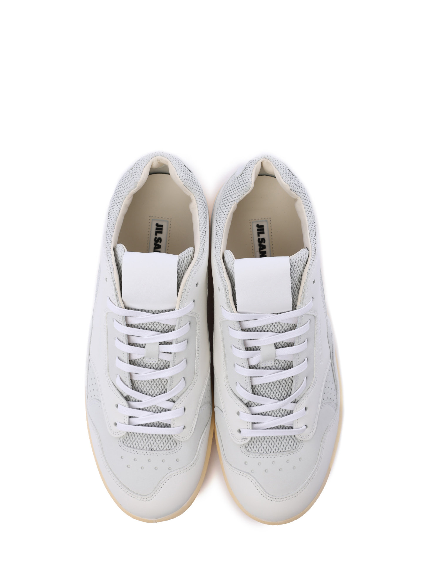 Кеды белые с перфорацией на бежевой подошве — купить в интернет-магазине Verdistore