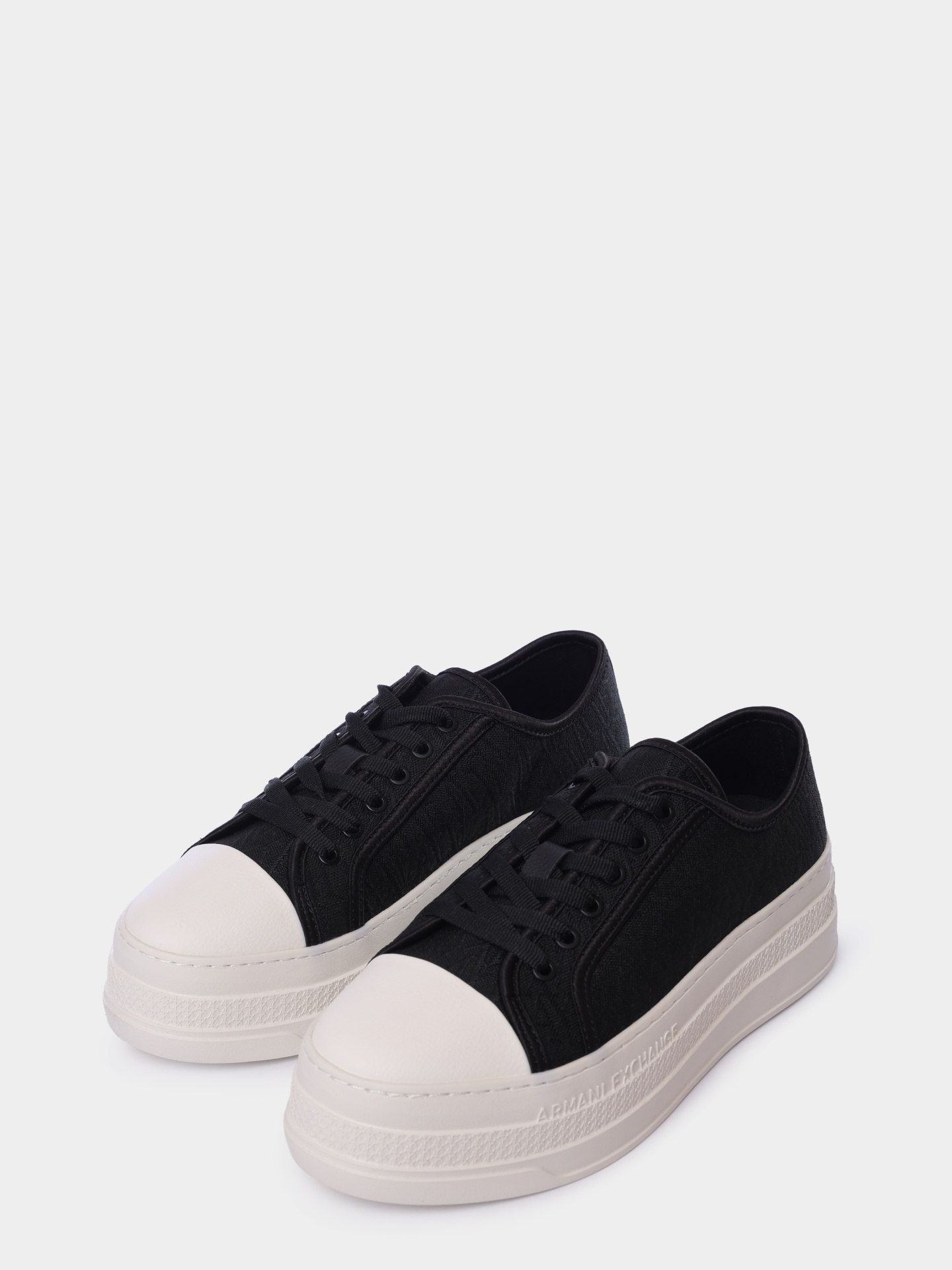 Кеды Armani Exchange XDX180 XV931 K001 текстильные женские — купить в интернет-магазине Verdistore