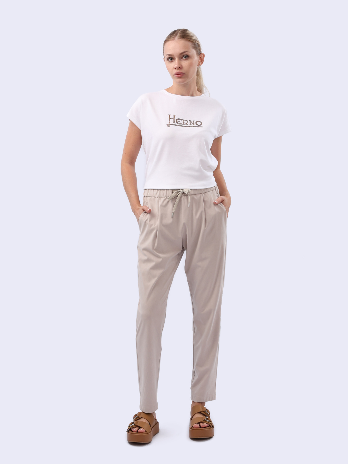 картинка Брюки от магазина Verdistore