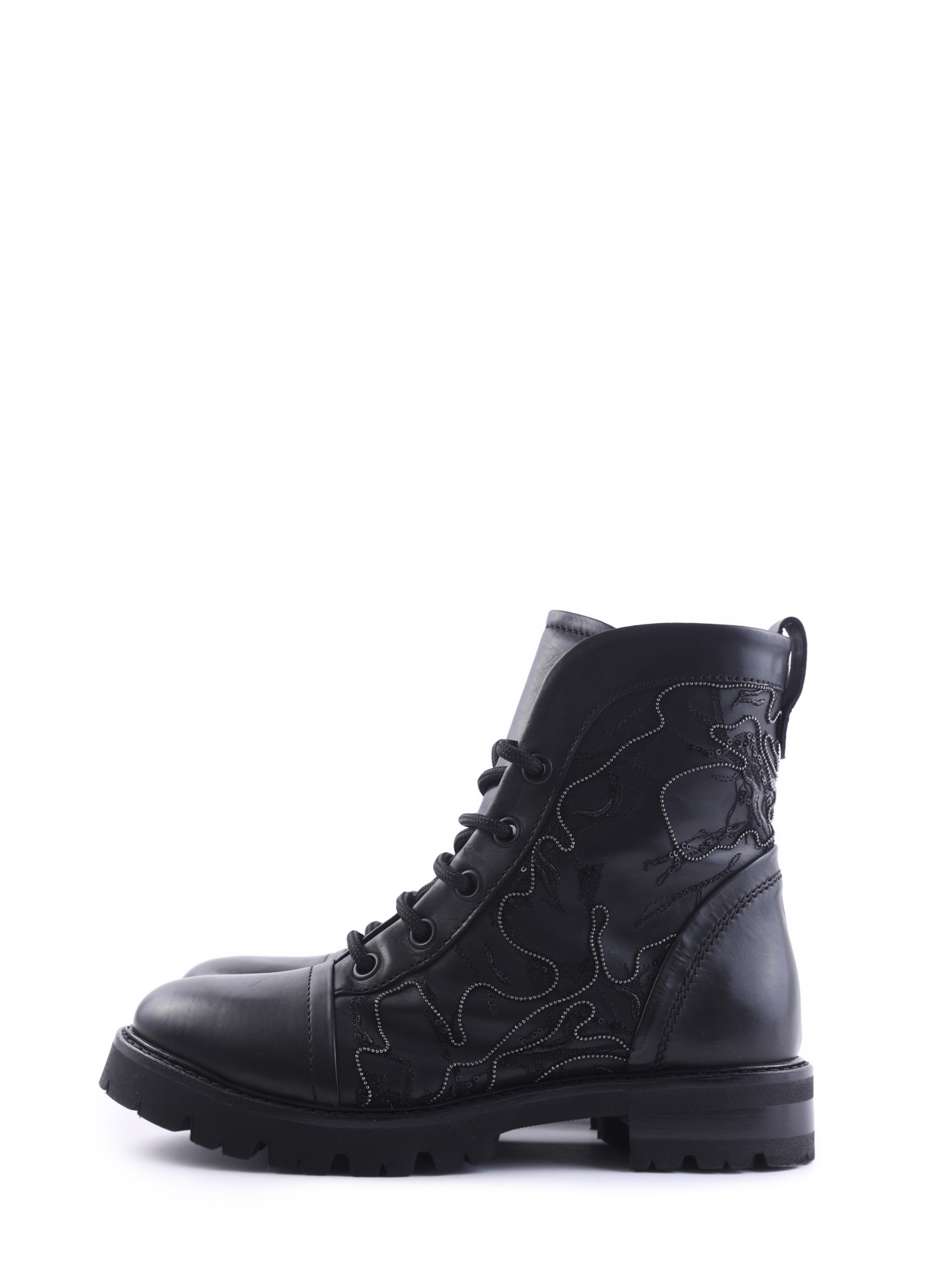 Ботинки AGL 716553 черные женские с вышивкой — купить в интернет-магазине Verdistore