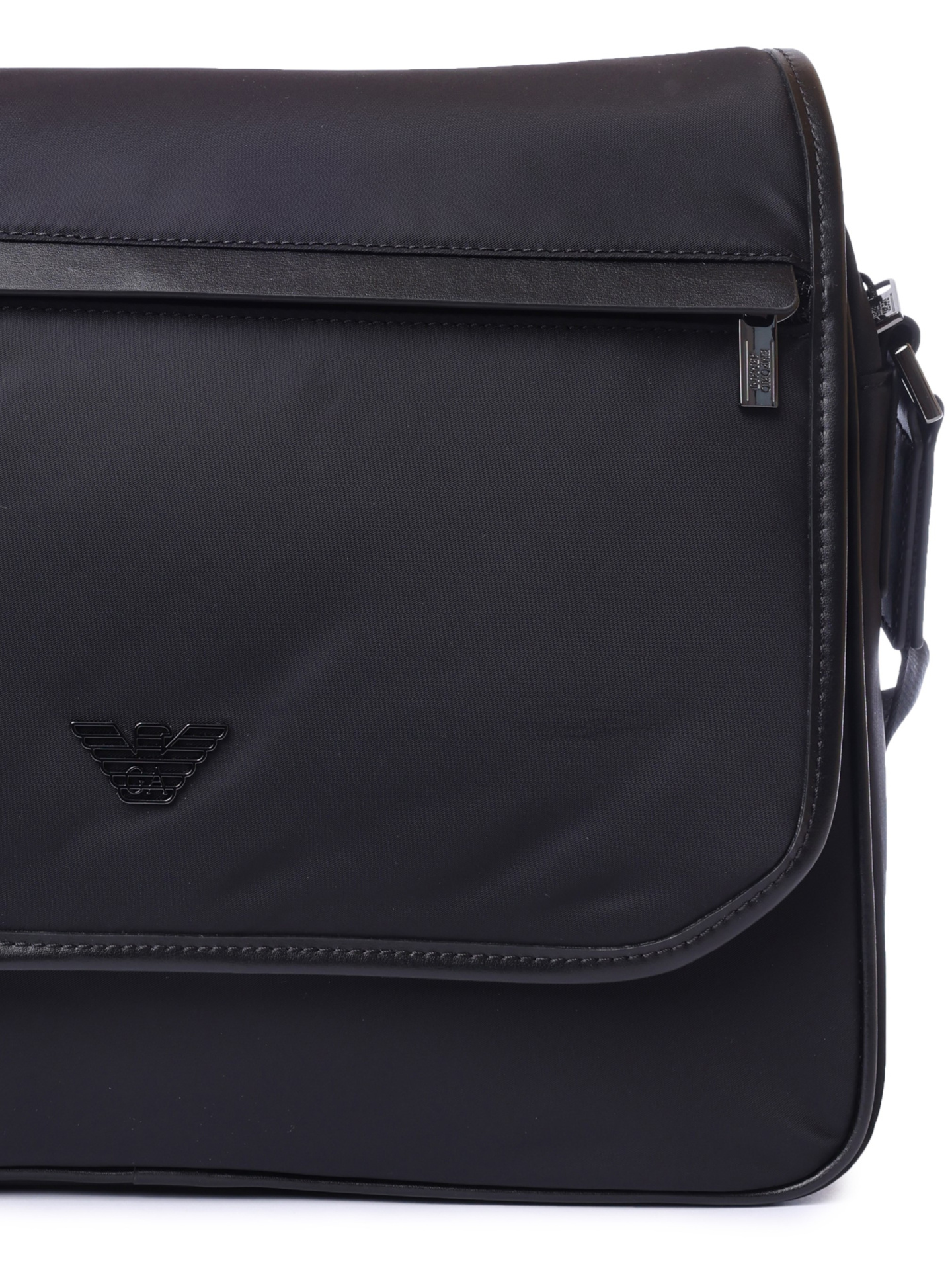 Сумка Emporio Armani Y4M391 Y217J 80001 черная мужская — купить в интернет-магазине Verdistore