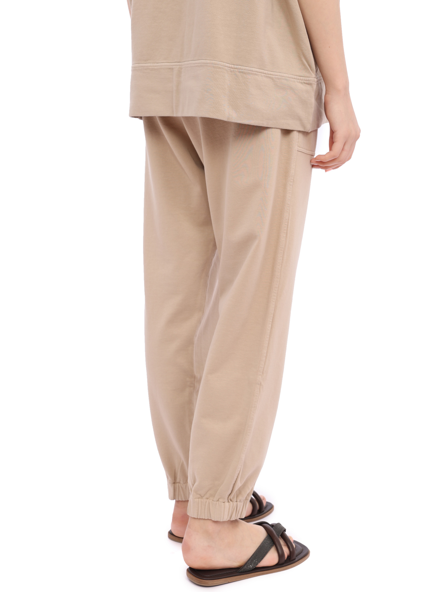 Брюки Brunello Cucinelli MD869B1067 C8695 бежевые женские из хлопка — купить в интернет-магазине Verdistore