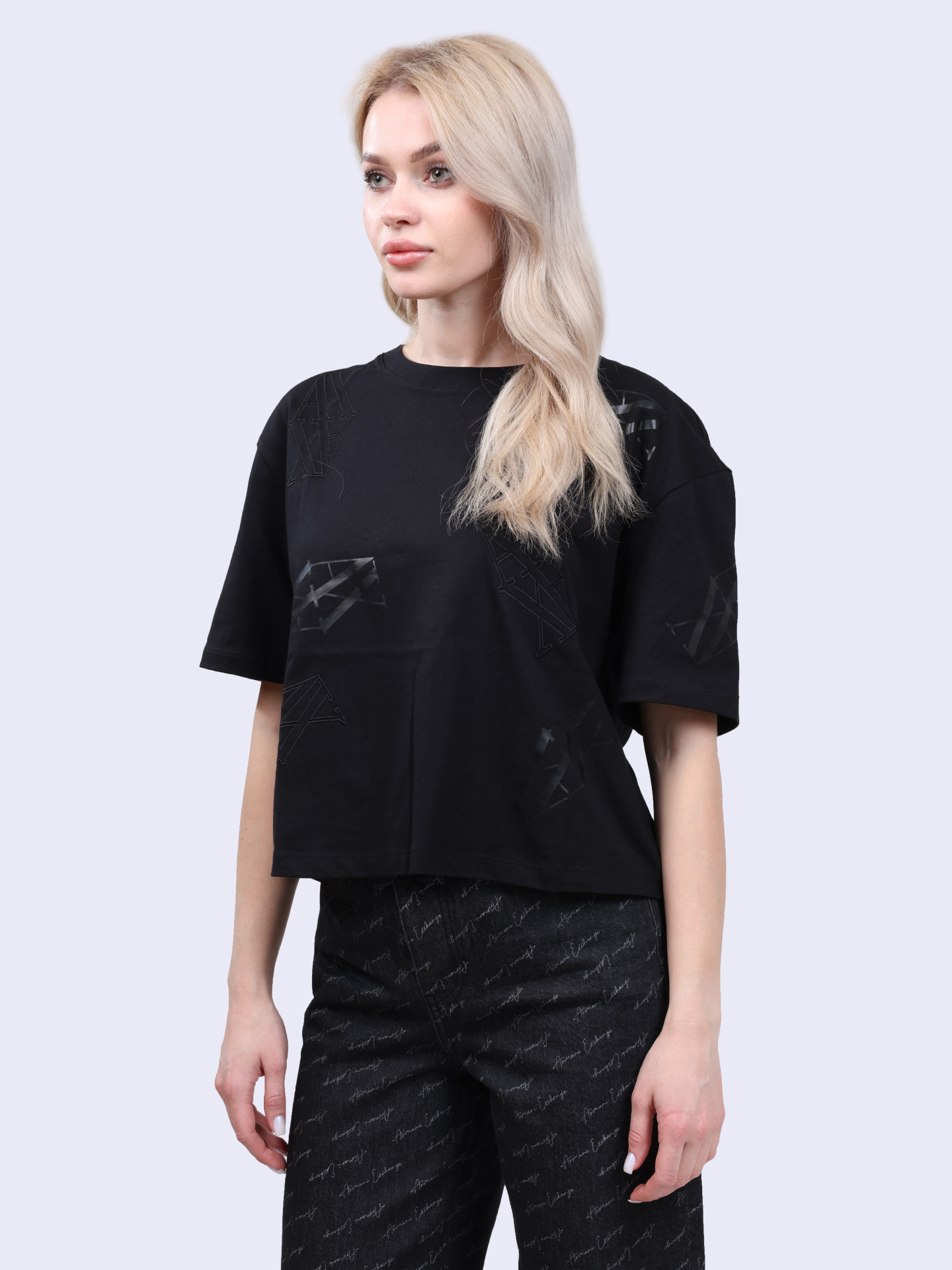 Футболка Armani Exchange 6DYT02 YJNNZ 1200 черная женская укороченная — купить в интернет-магазине Verdistore