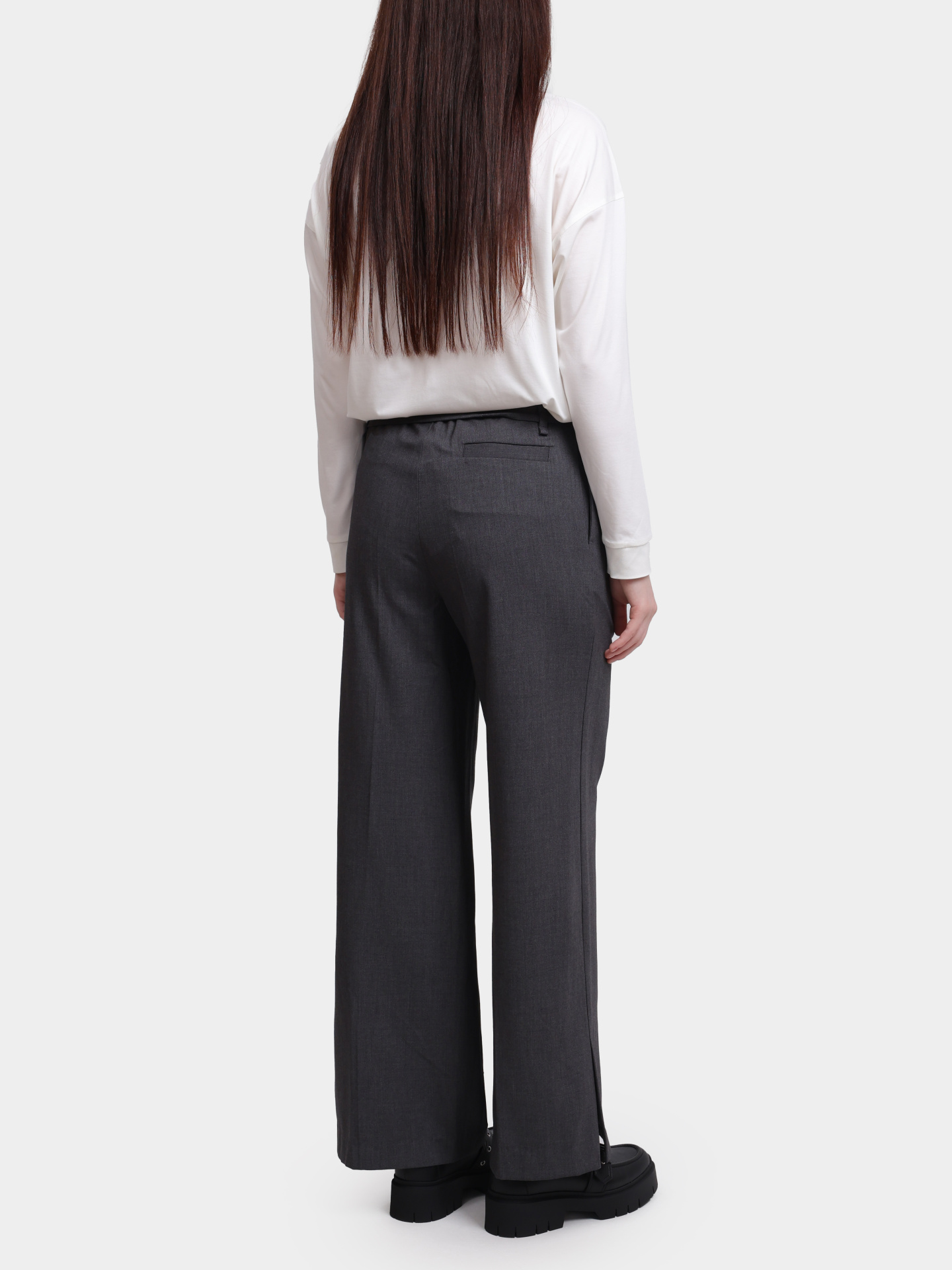 Брюки Re Vera 56W-23-2126 серые женские — купить в интернет-магазине Verdistore