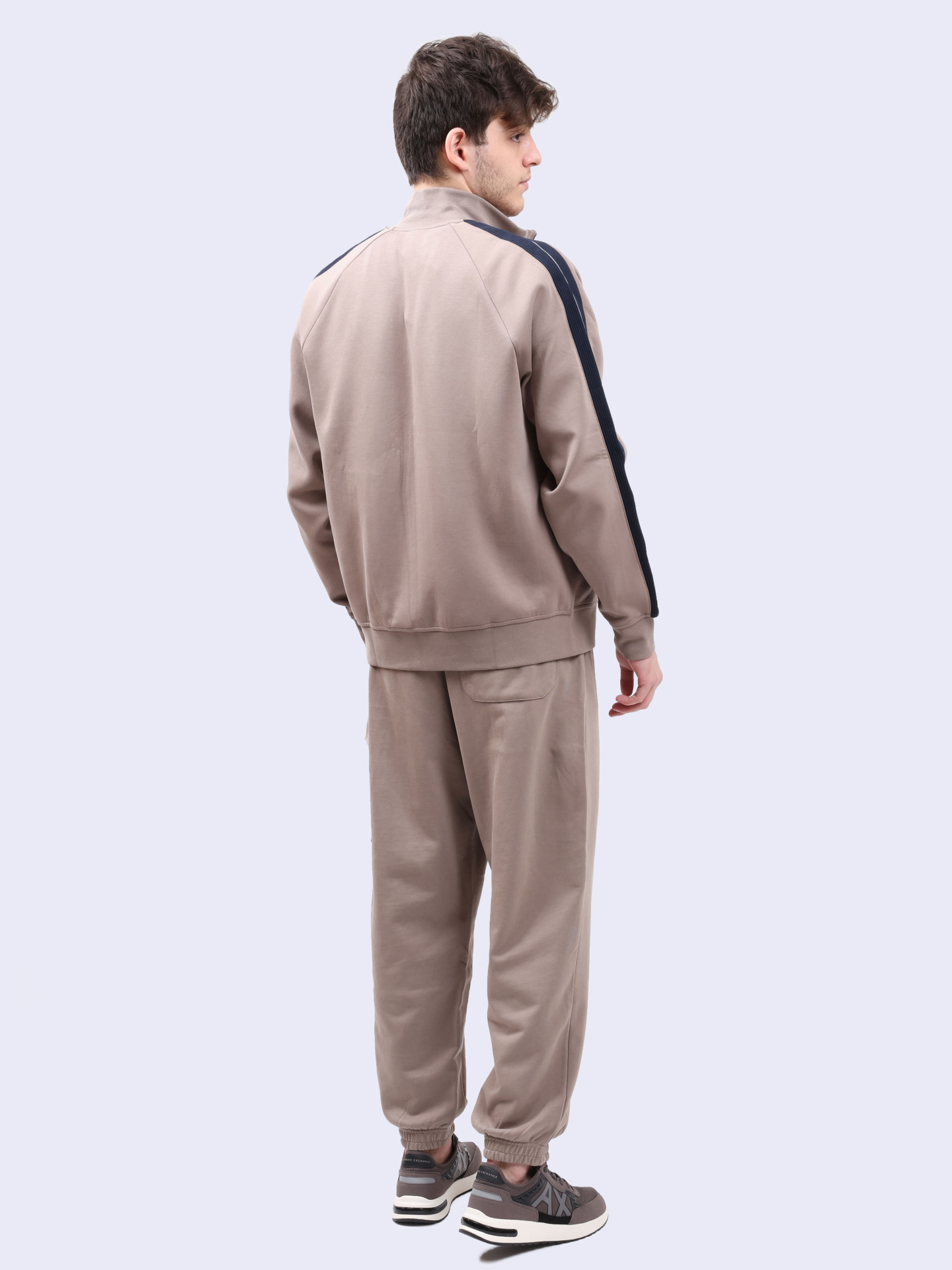 Брюки Armani Exchange 6DZPJH ZJ4XZ 17AC светло-коричневые мужские с накладным карманом — купить в интернет-магазине Verdistore