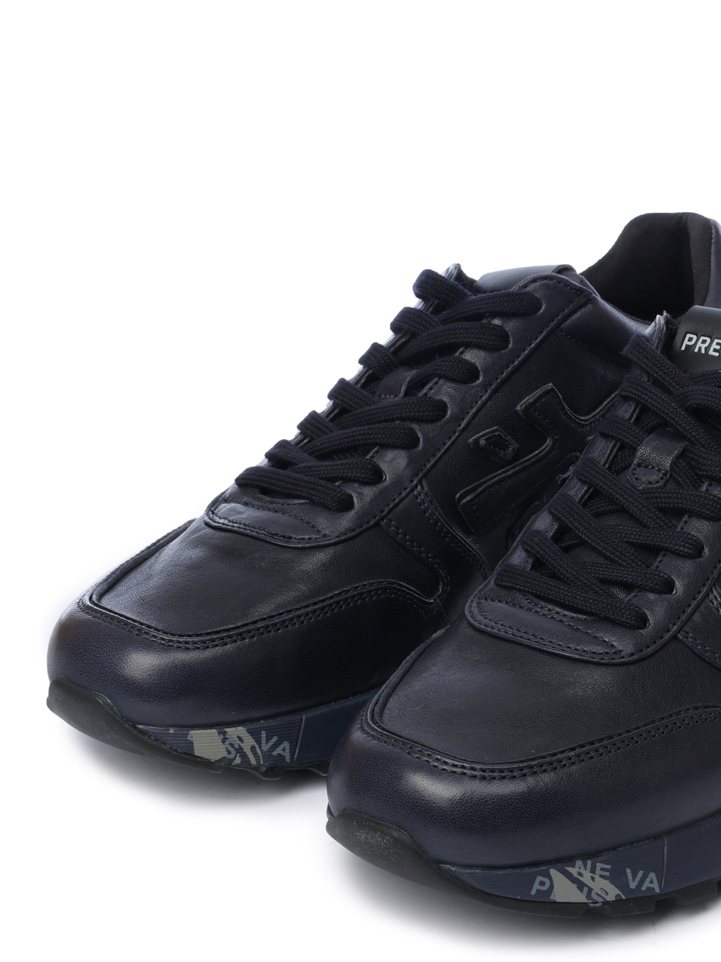 Кроссовки черные кожаные с принтом на темно-синей подошве  — купить в интернет-магазине Verdistore