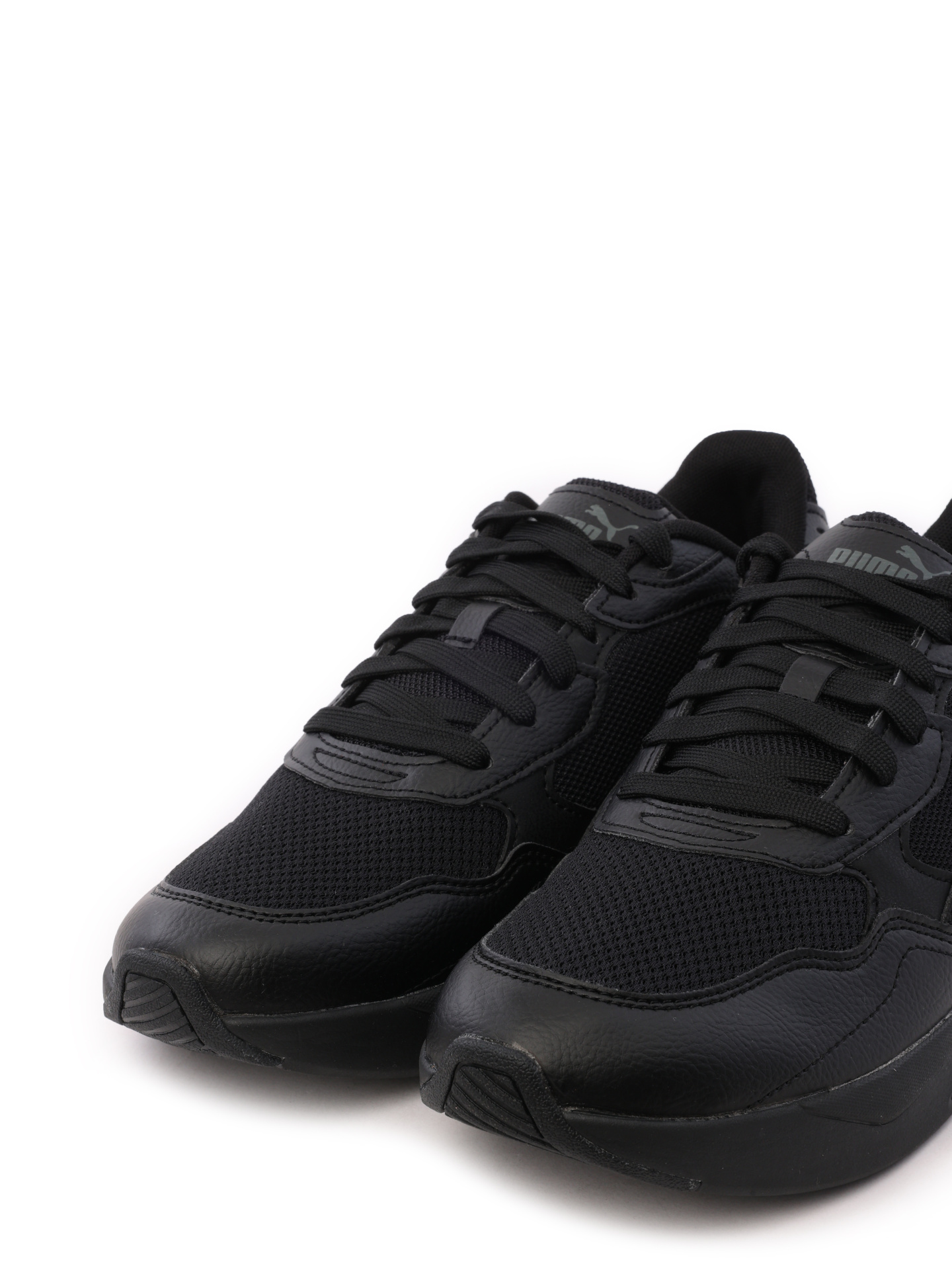 Кроссовки черные комбинированныес массивной подошвой — купить в интернет-магазине Verdistore