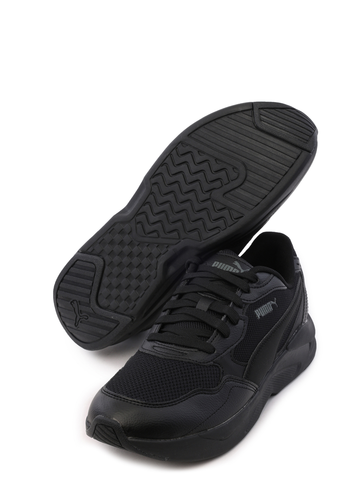 Кроссовки черные комбинированныес массивной подошвой — купить в интернет-магазине Verdistore