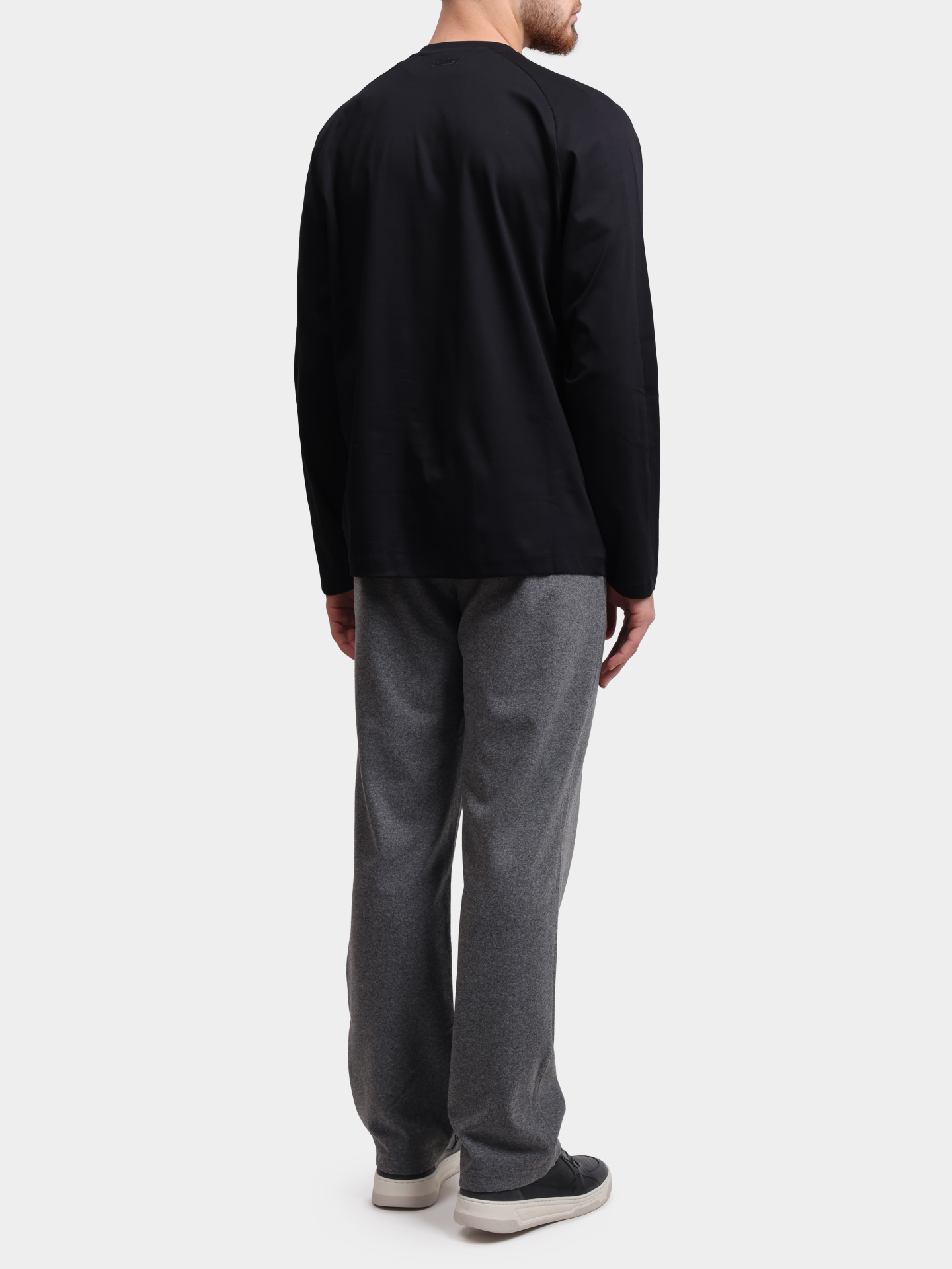 Футболка JG00071UL 52095 9300 черная с длинным рукавом мужская — купить в интернет-магазине Verdistore