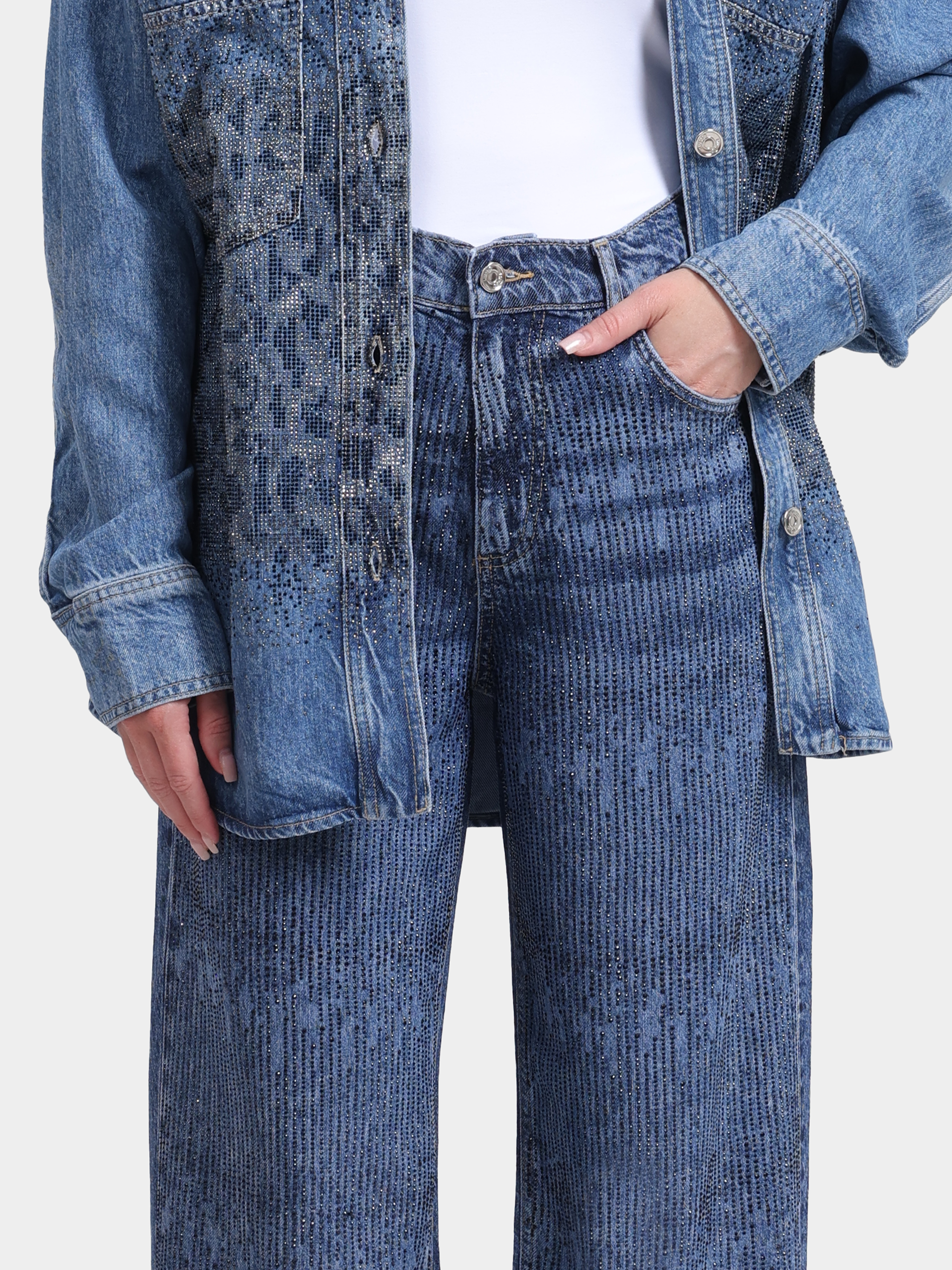 Джинсы Liu-Jo BLUE DENIM UF6166 D0373 79111 синие женские со стразами — купить в интернет-магазине Verdistore