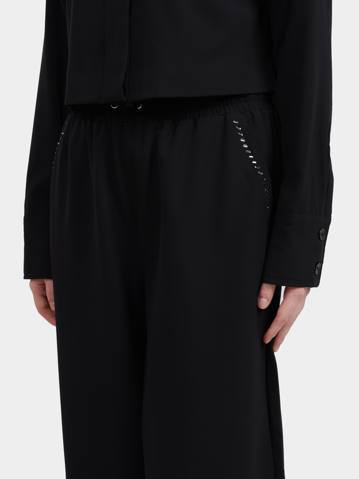 Брюки Liu-Jo TF5290 T2620 22222 черные женские — купить в интернет-магазине Verdistore