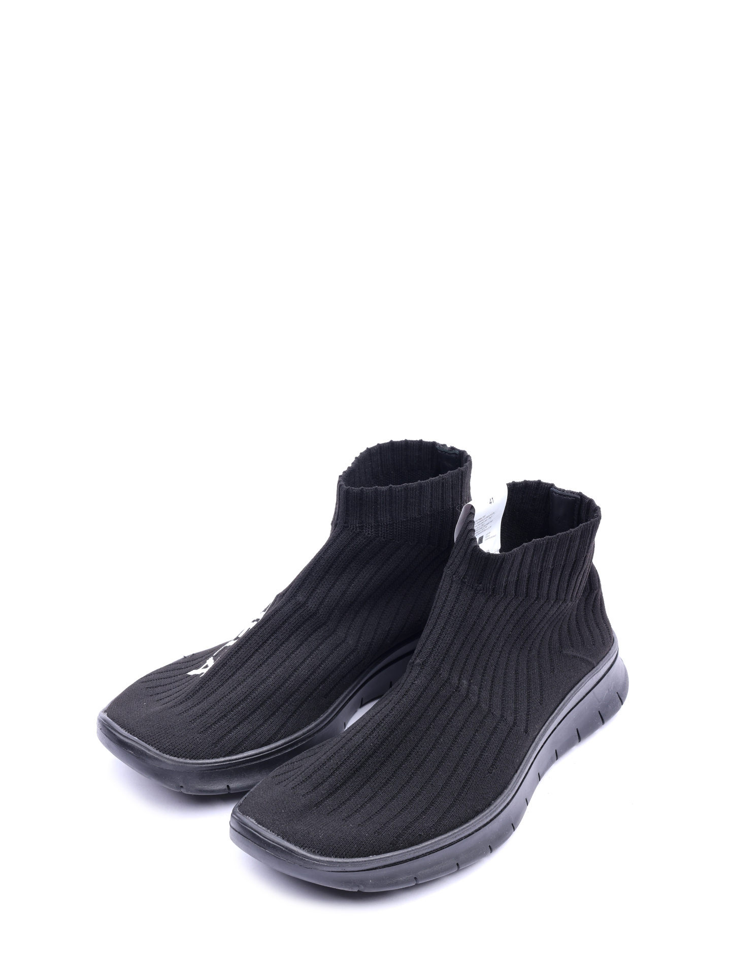 Кроссовки черные тканевые с узким носиком — купить в интернет-магазине Verdistore