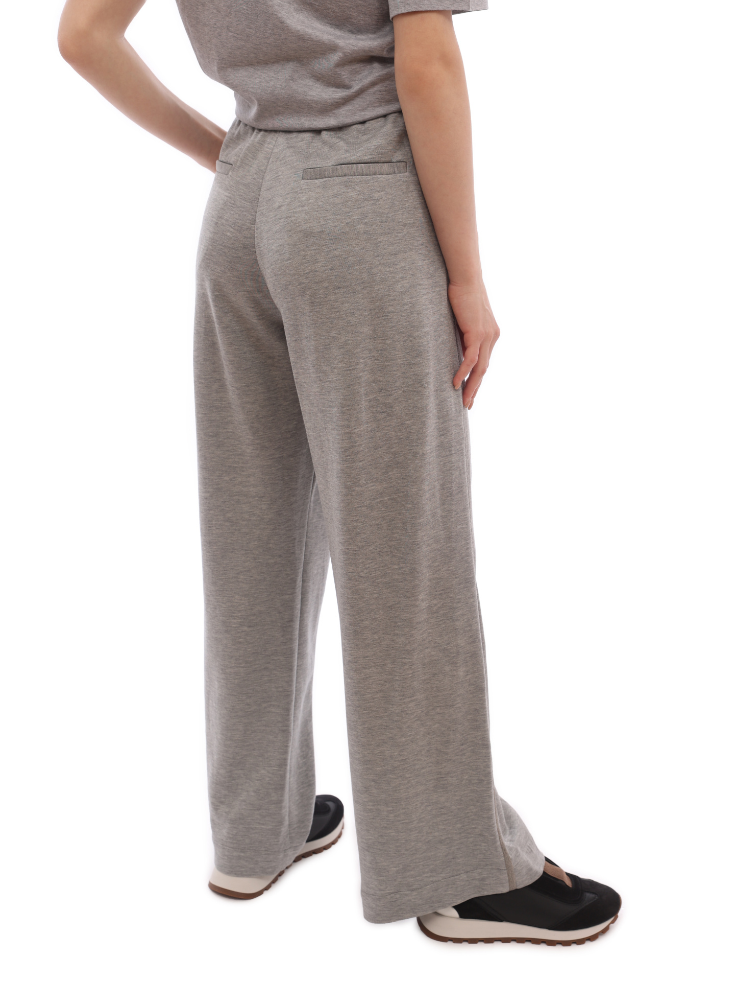 Брюки Brunello Cucinelli MD828SM689 C571 серые женские с узкими лампасами — купить в интернет-магазине Verdistore